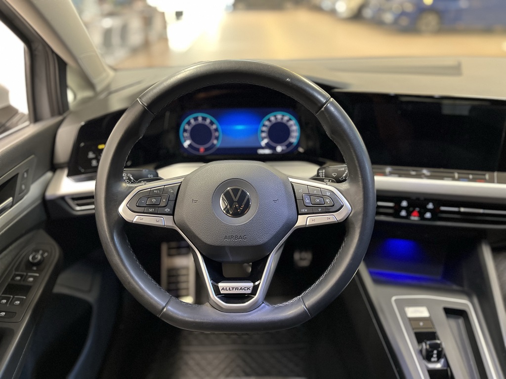 Volkswagen Golf Sportsvan ZBG03J