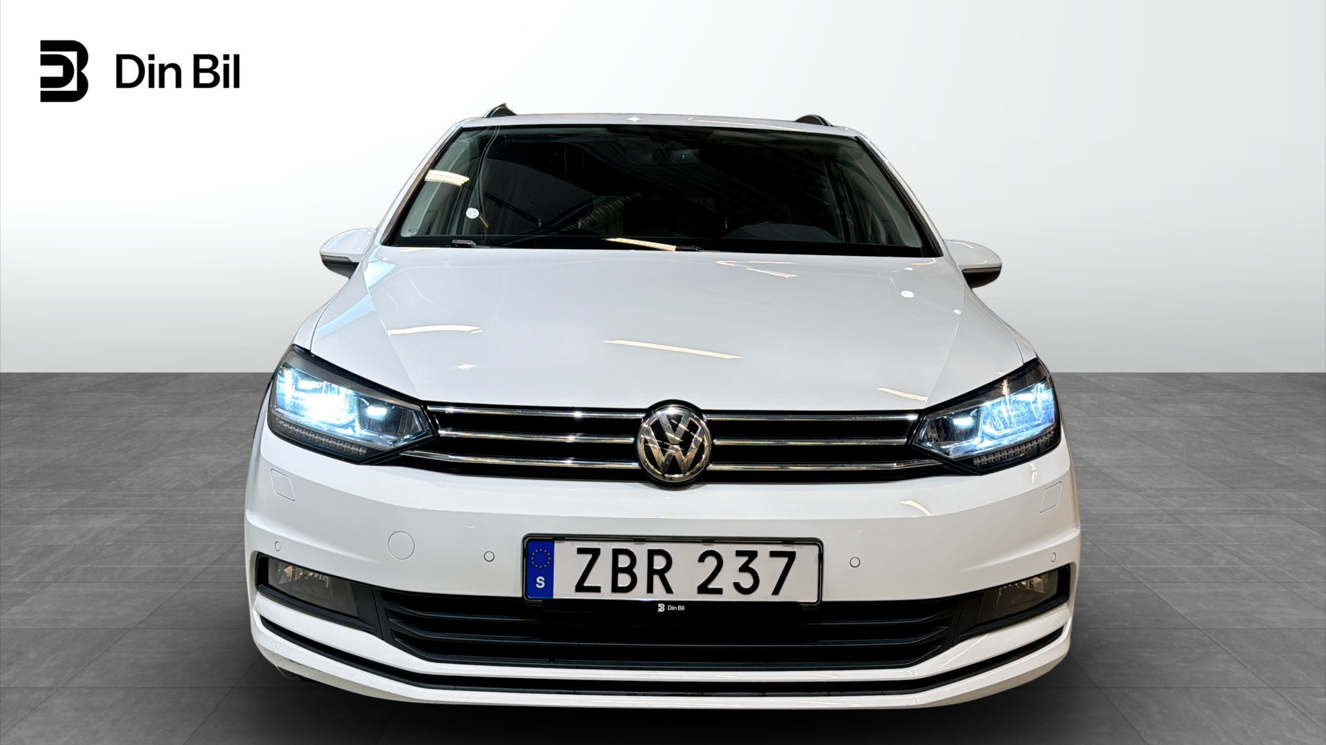 Volkswagen Touran ZBR237