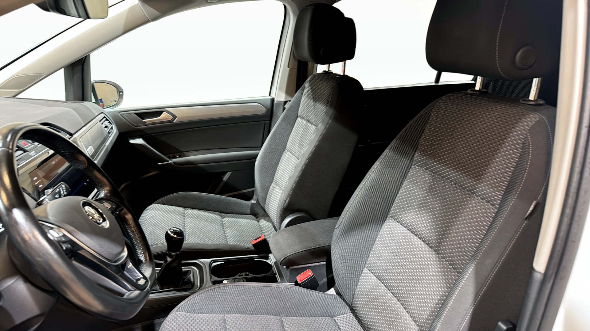 Volkswagen Touran ZBR237