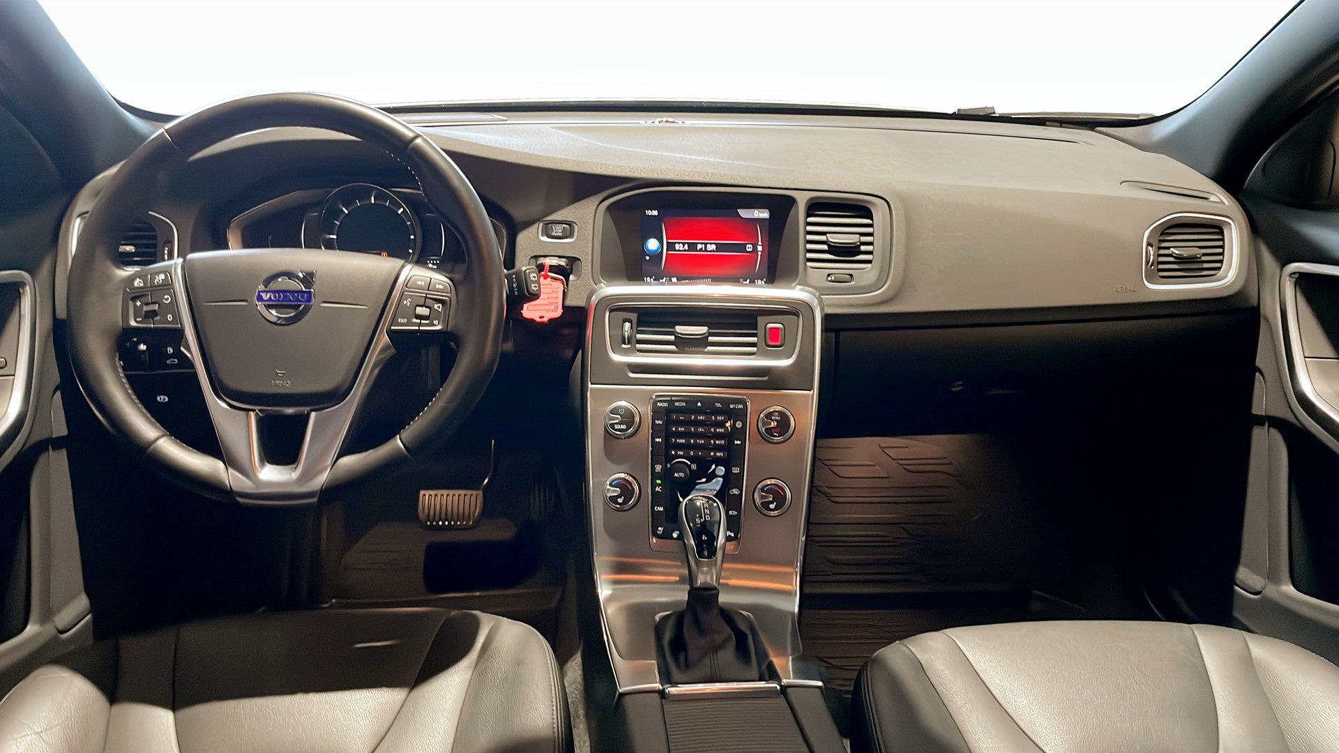 Volvo V60 ZBX066