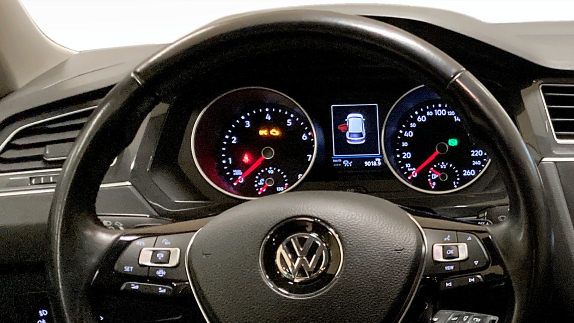Volkswagen Tiguan ZCF62C