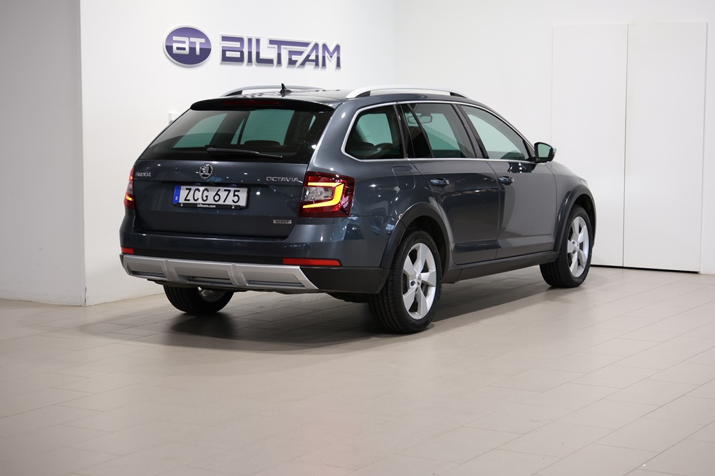 Skoda Octavia Combi ZCG675
