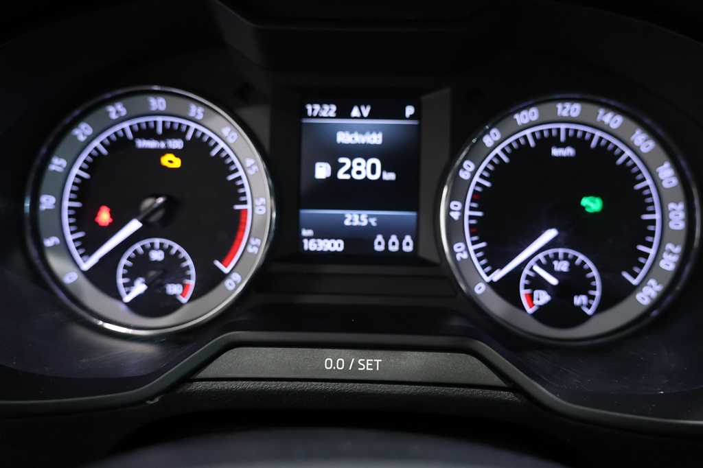 Skoda Octavia Combi ZCG675