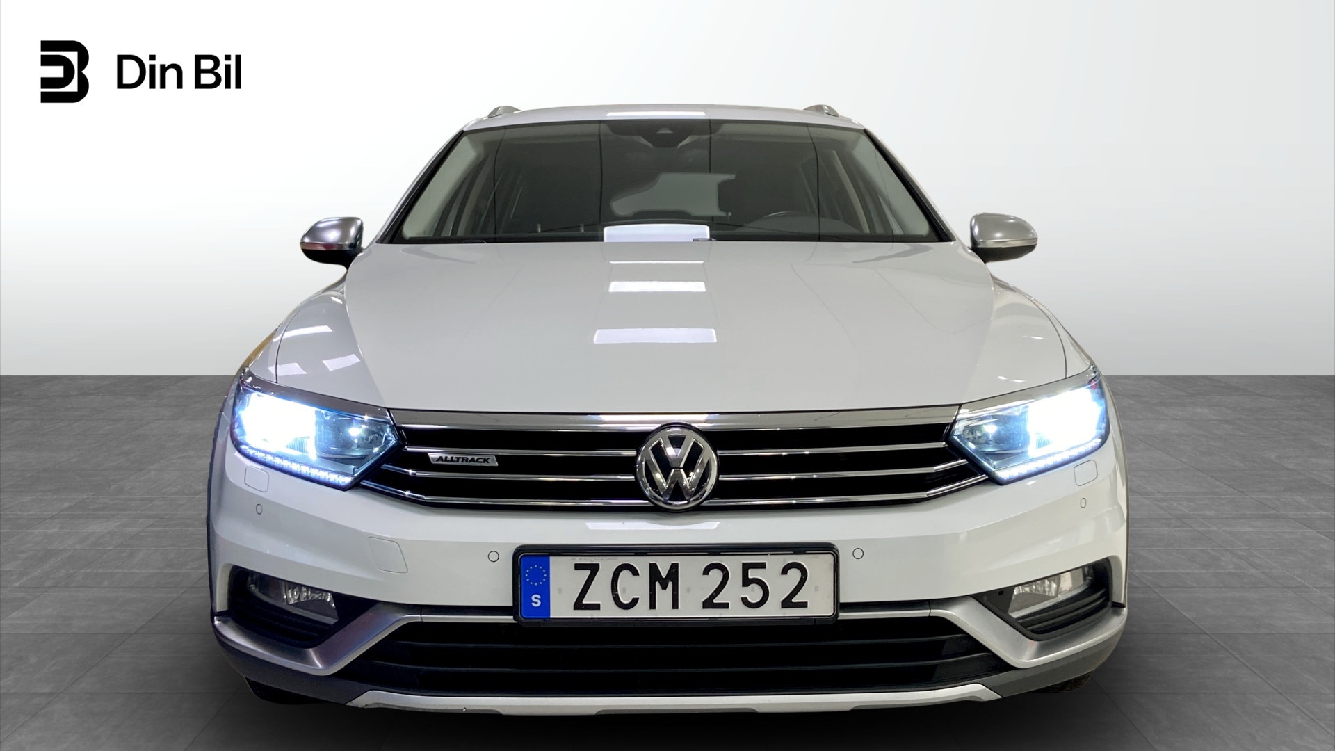 Volkswagen Passat ZCM252