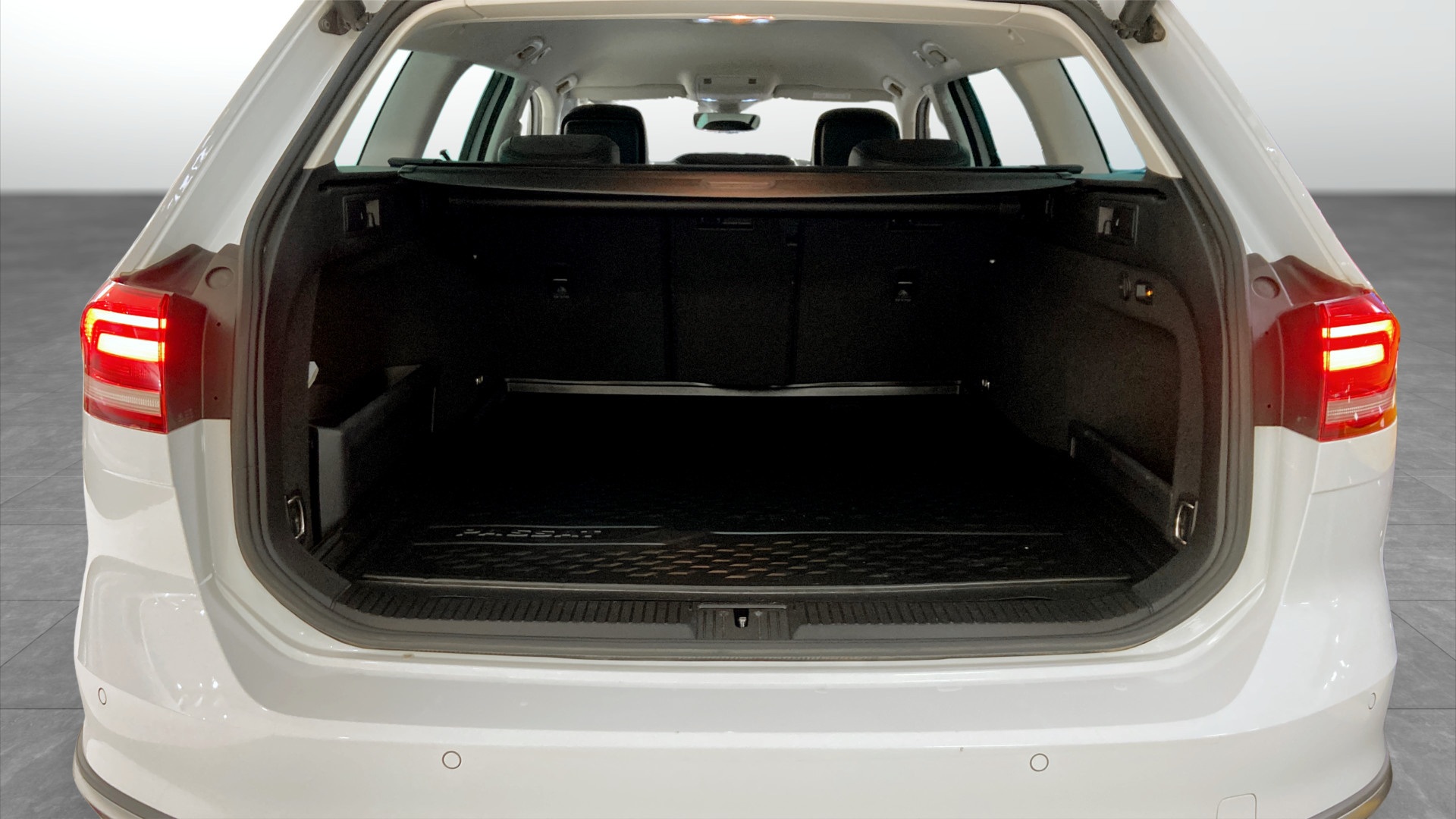 Volkswagen Passat ZCM252
