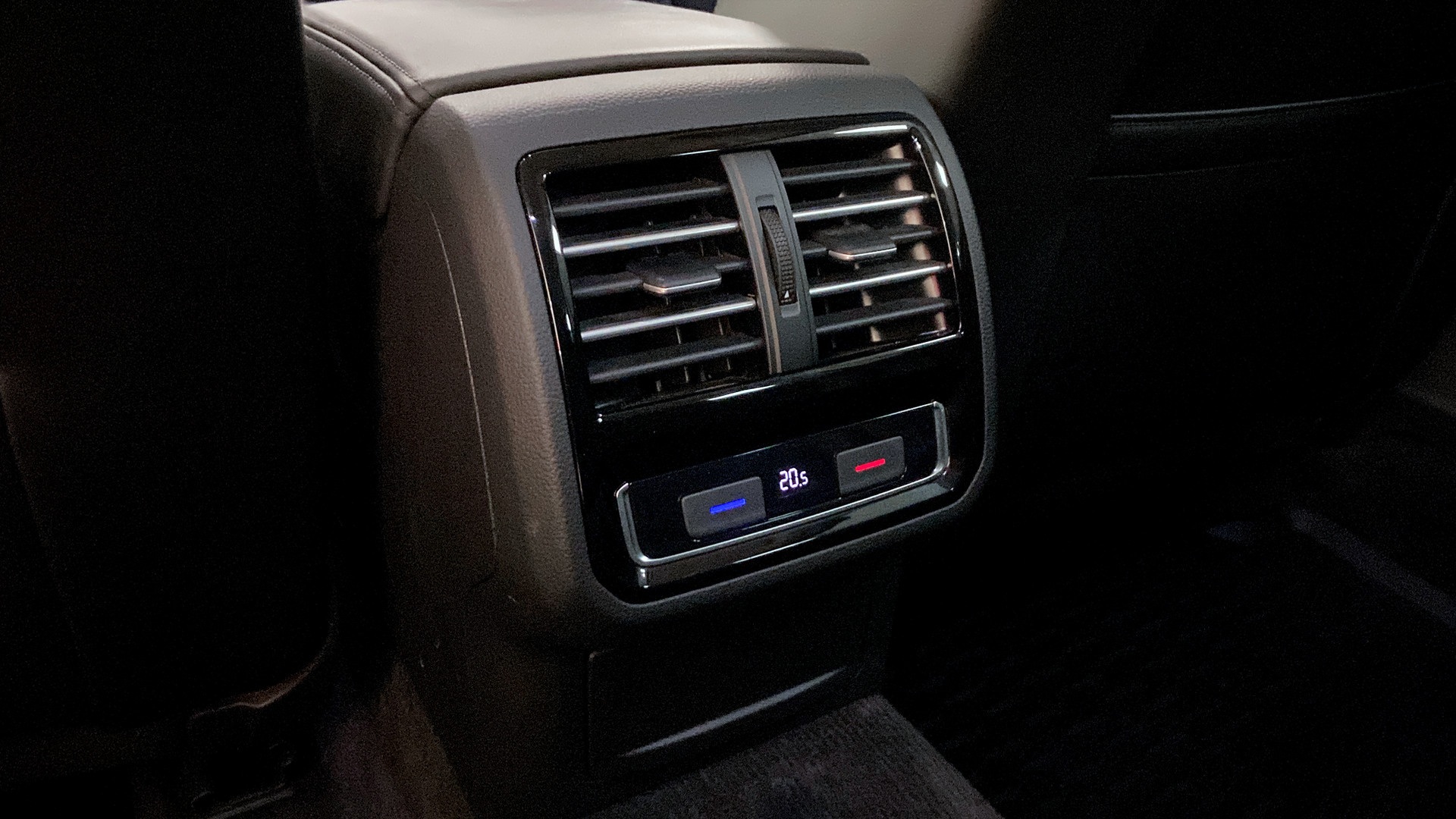 Volkswagen Passat ZCM252