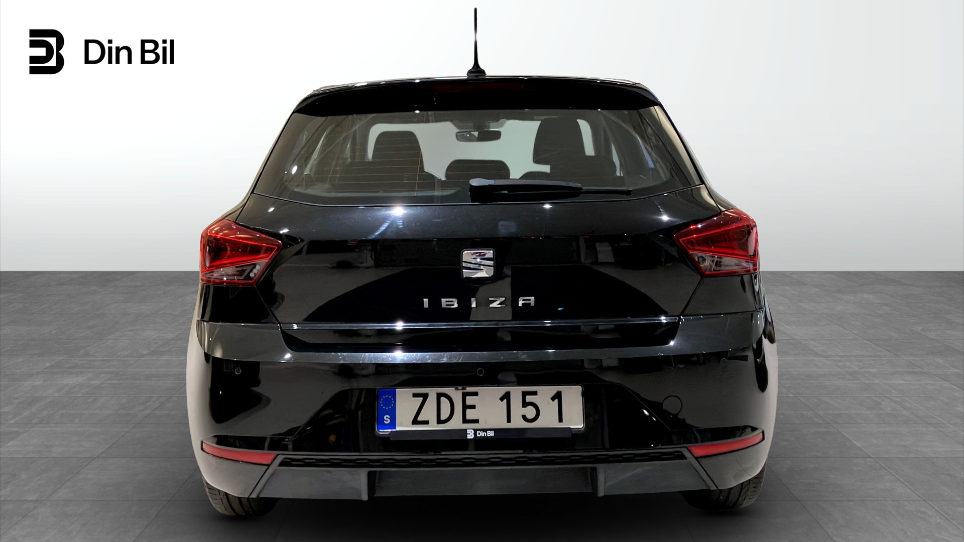 SEAT Ibiza ZDE151