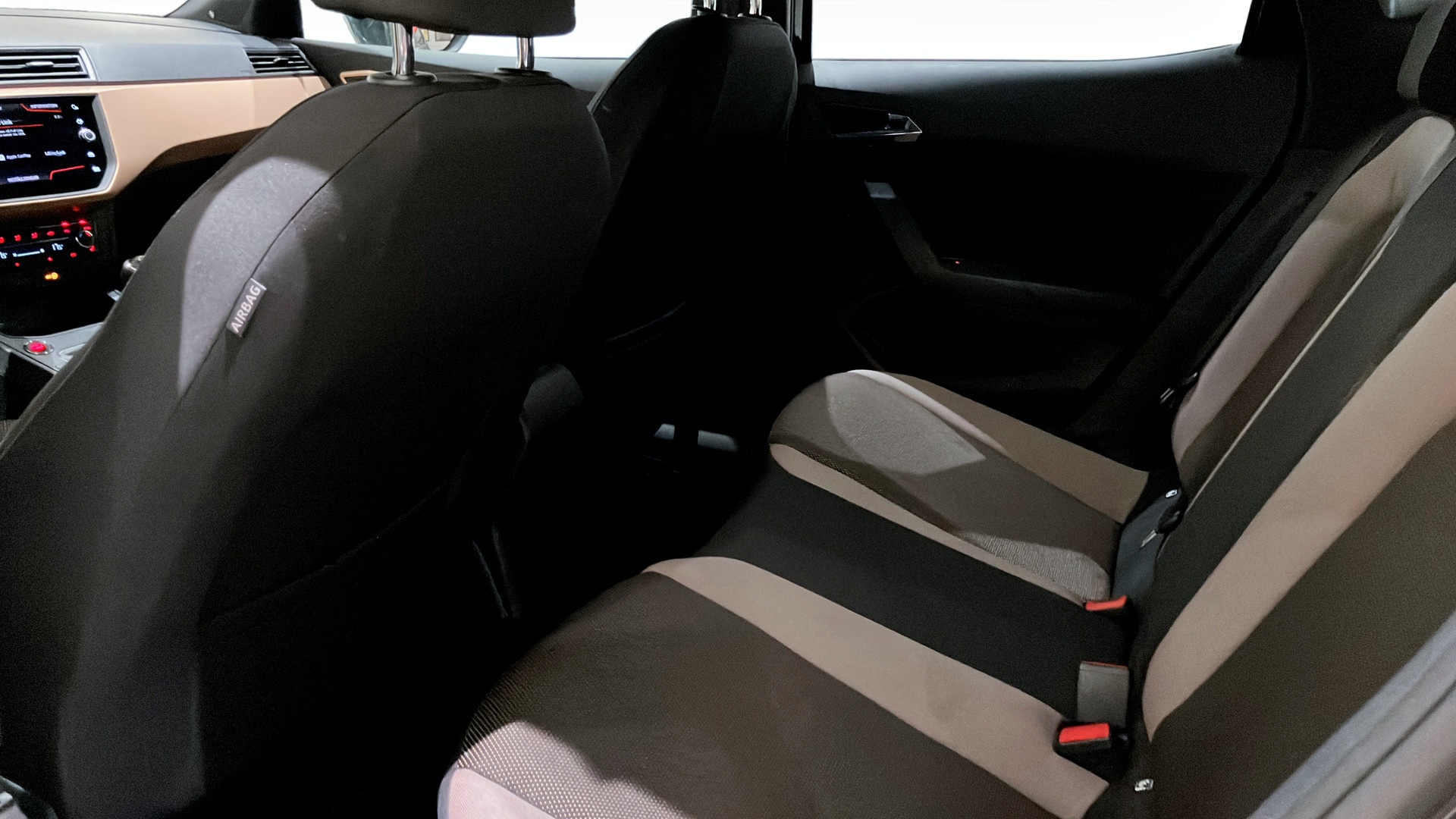 SEAT Ibiza ZDE151