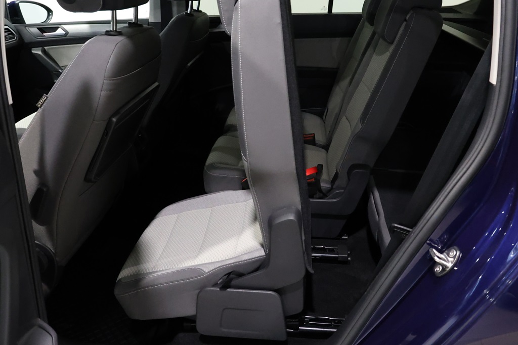 Volkswagen Touran ZDE17N