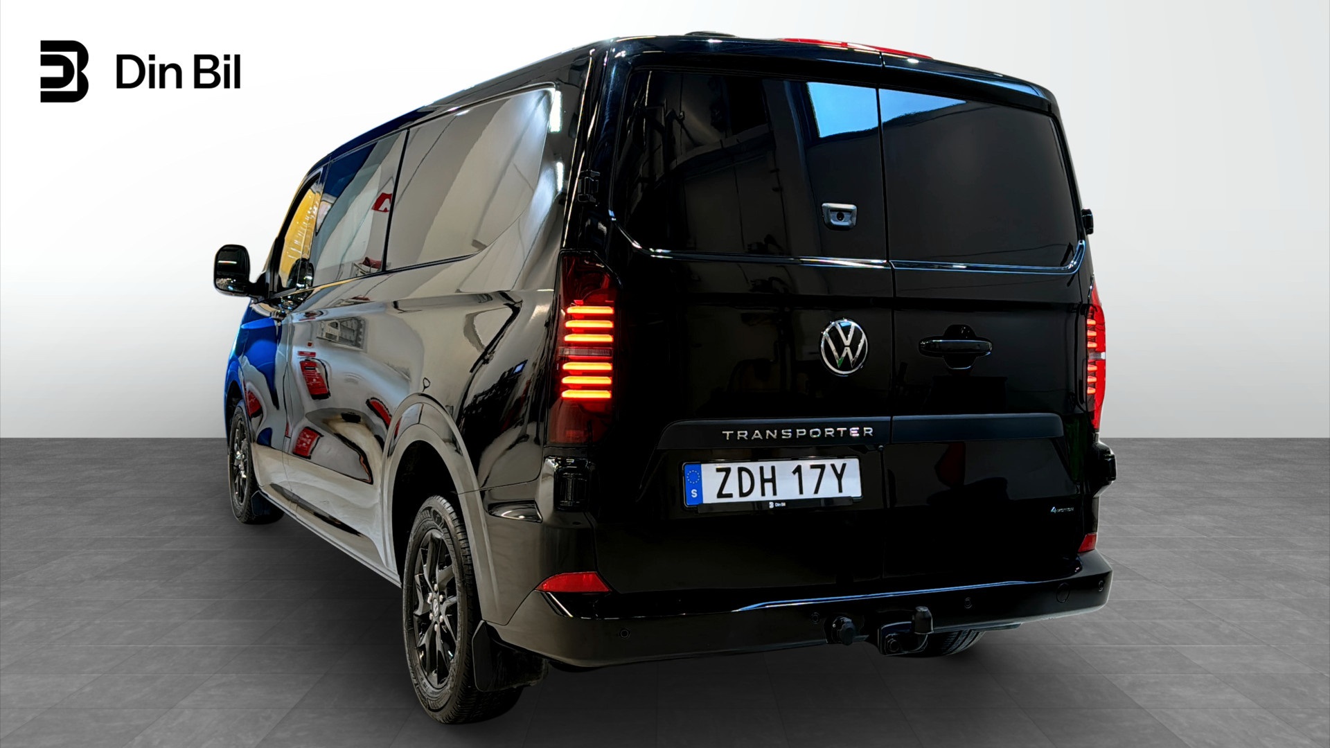 Volkswagen T7 Transporter ZDH17Y