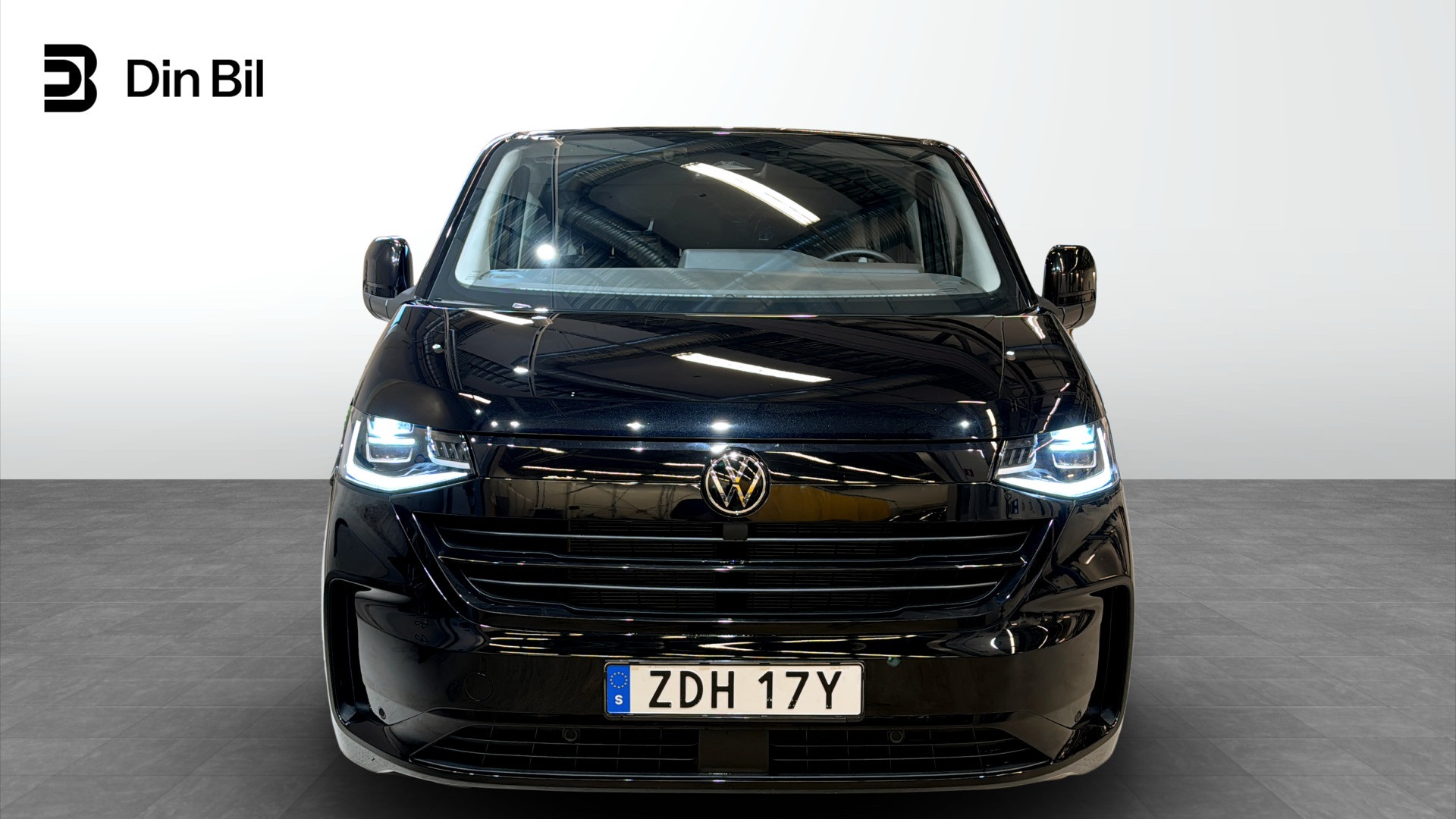 Volkswagen T7 Transporter ZDH17Y