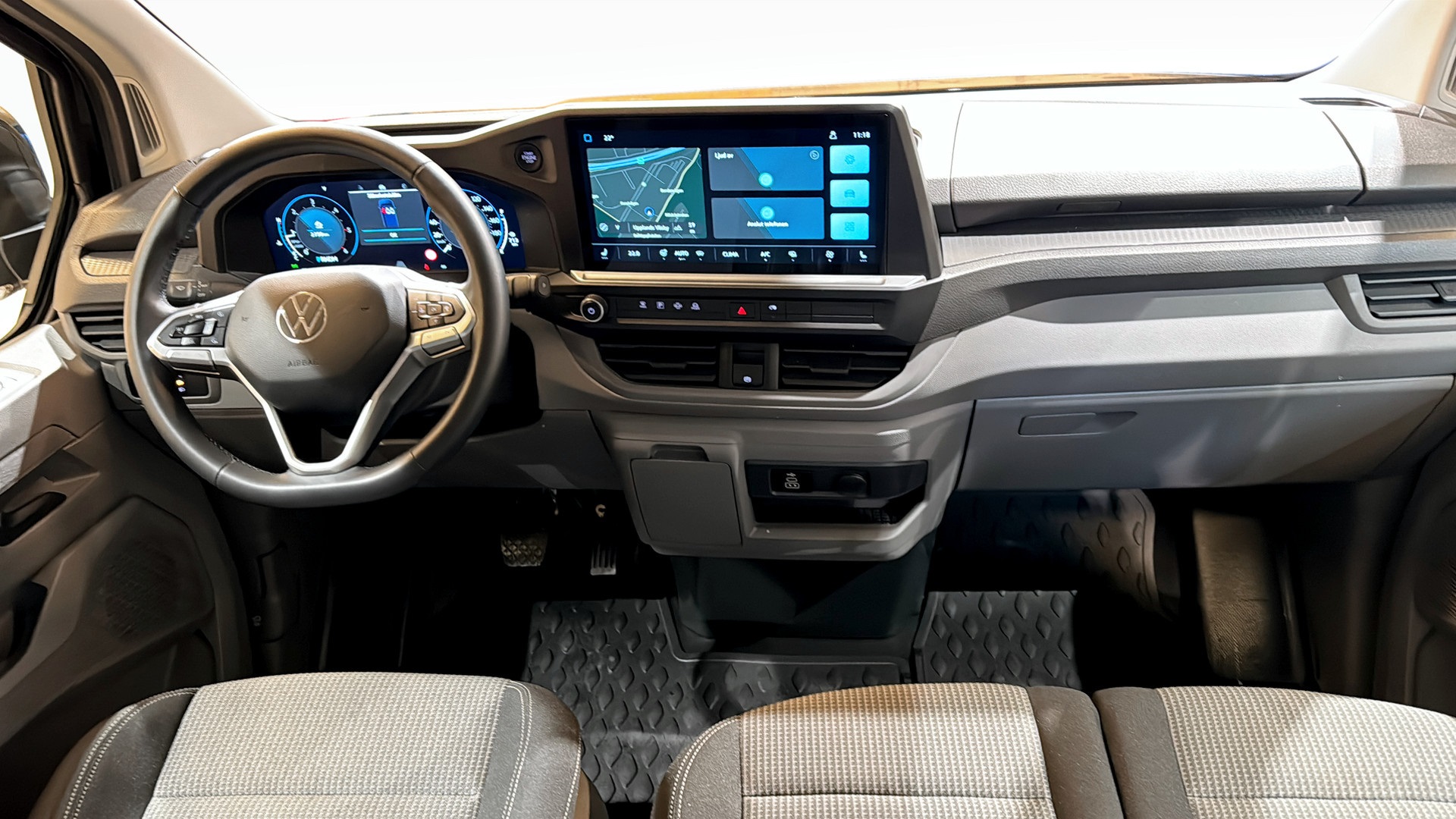 Volkswagen T7 Transporter ZDH17Y