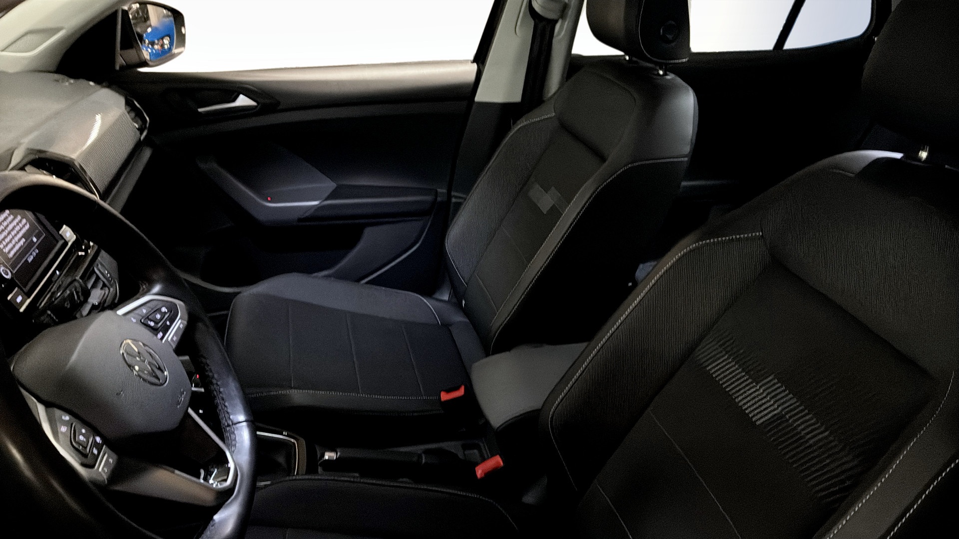 Volkswagen T-Cross ZEG12N