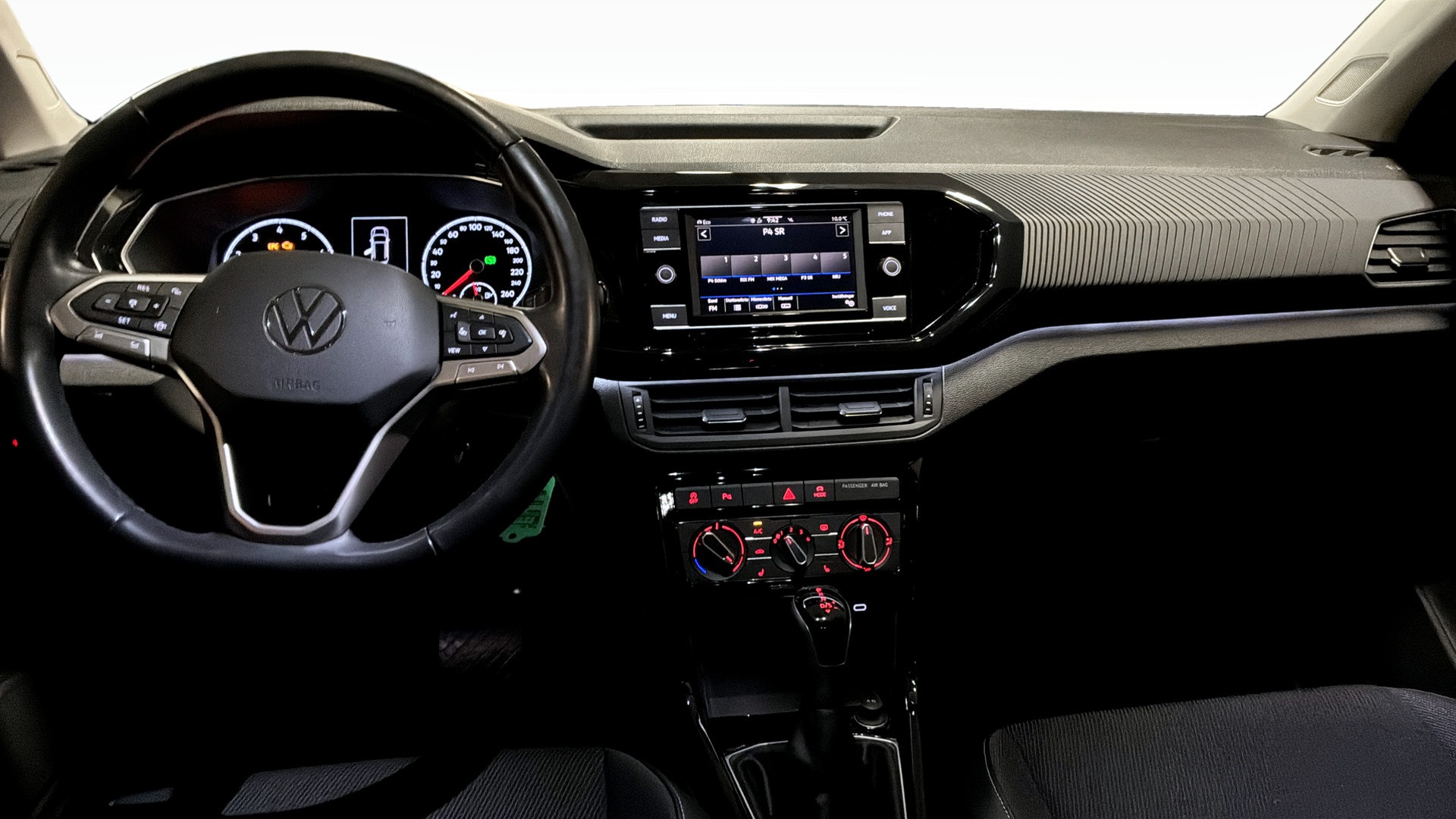 Volkswagen T-Cross ZEG12N