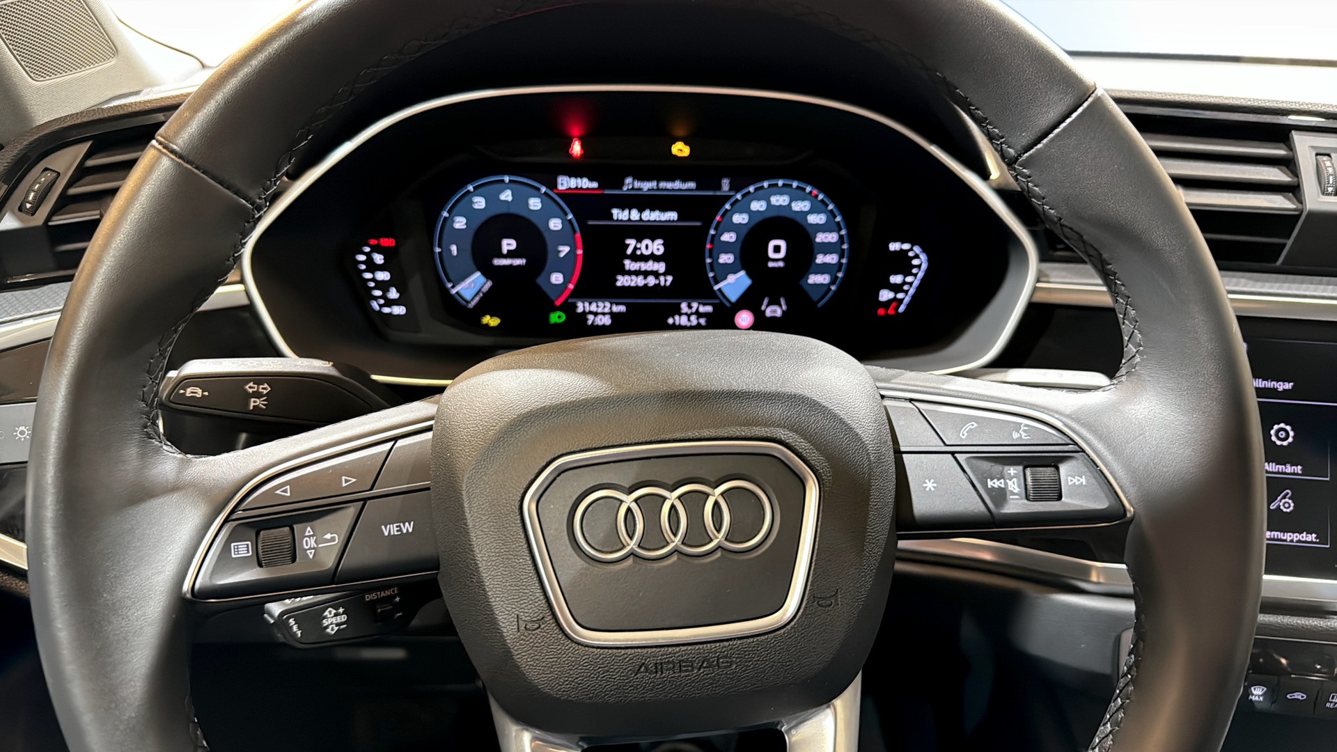 Audi Q3 ZEG554