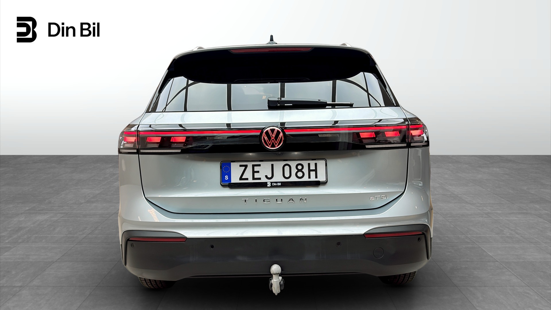 Volkswagen Tiguan ZEJ08H