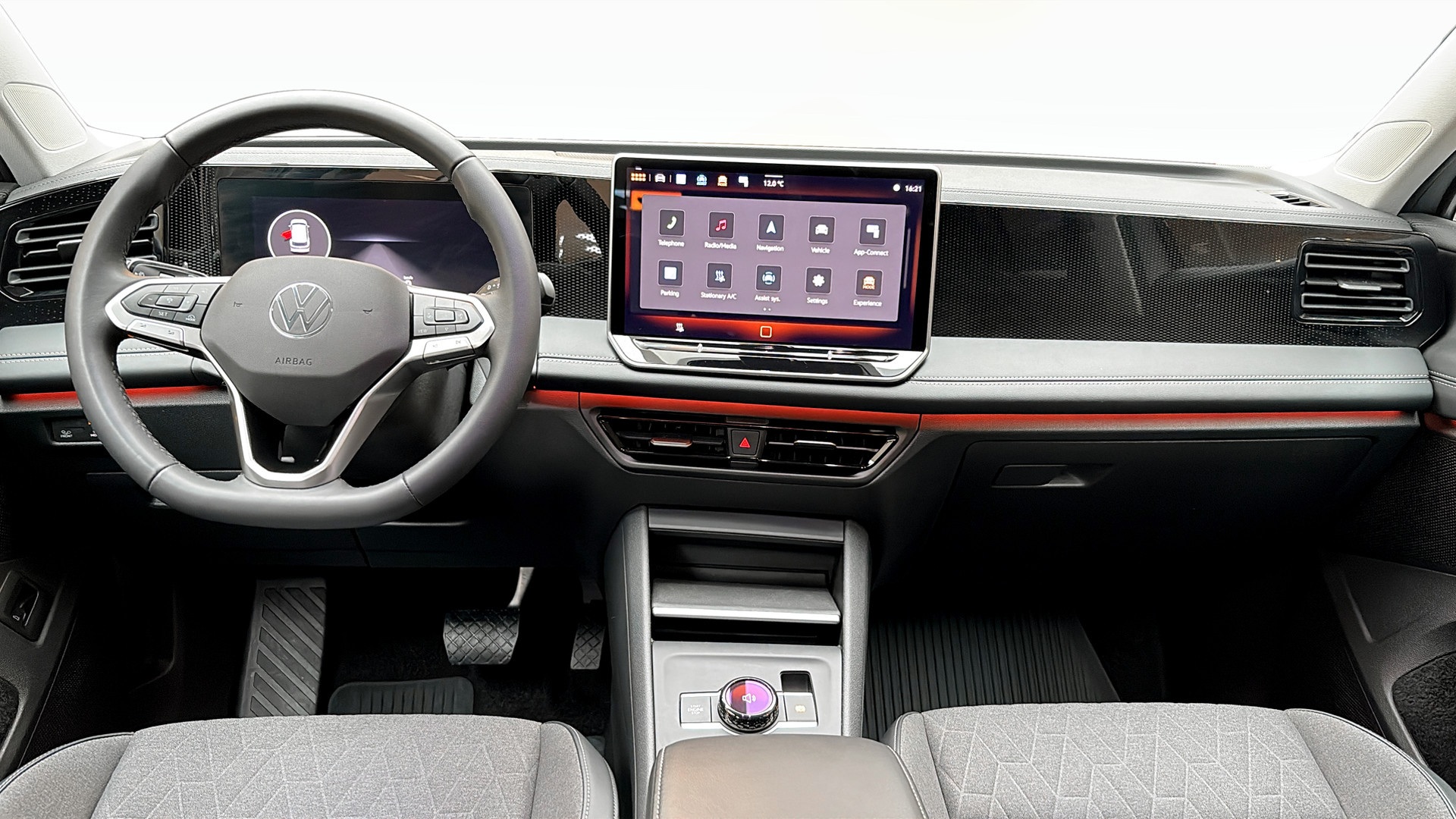 Volkswagen Tiguan ZEJ08H