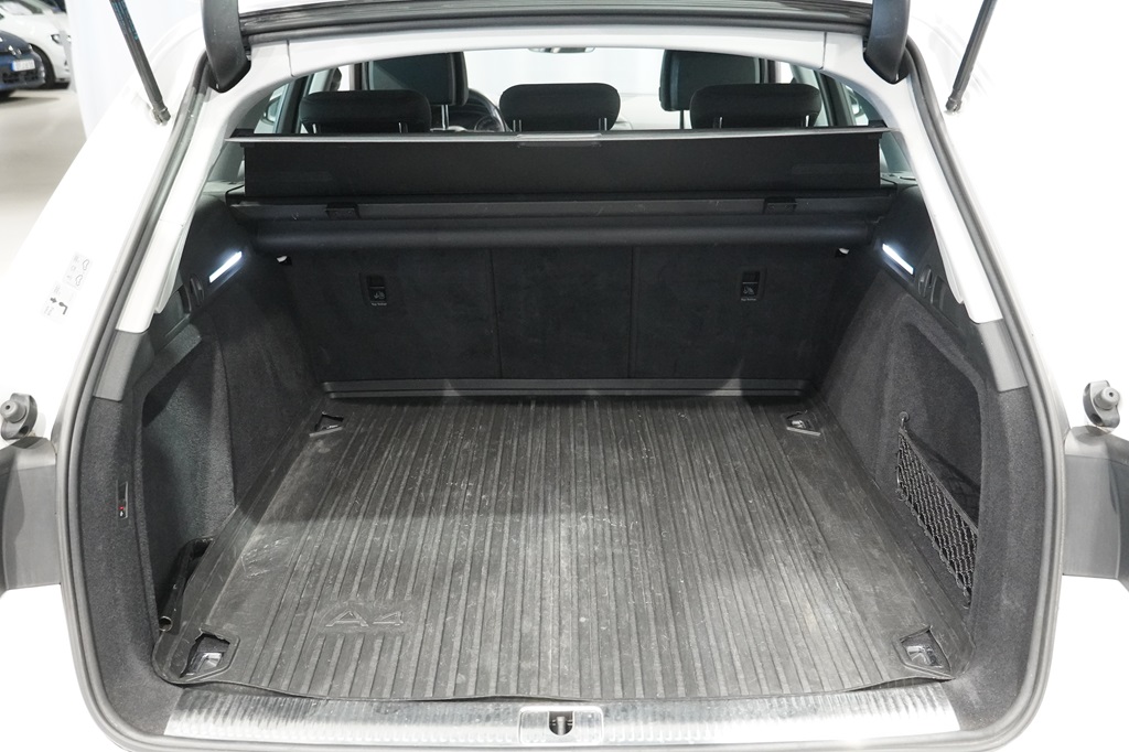 Audi A4 Avant ZEJ190