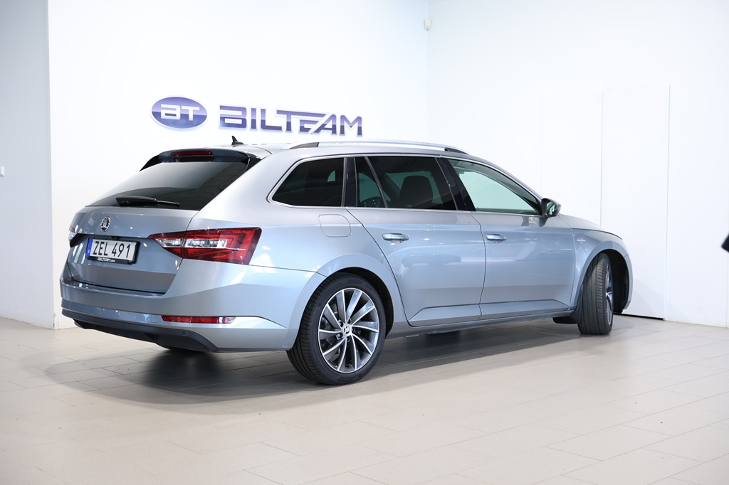 Skoda Superb Combi ZEL491