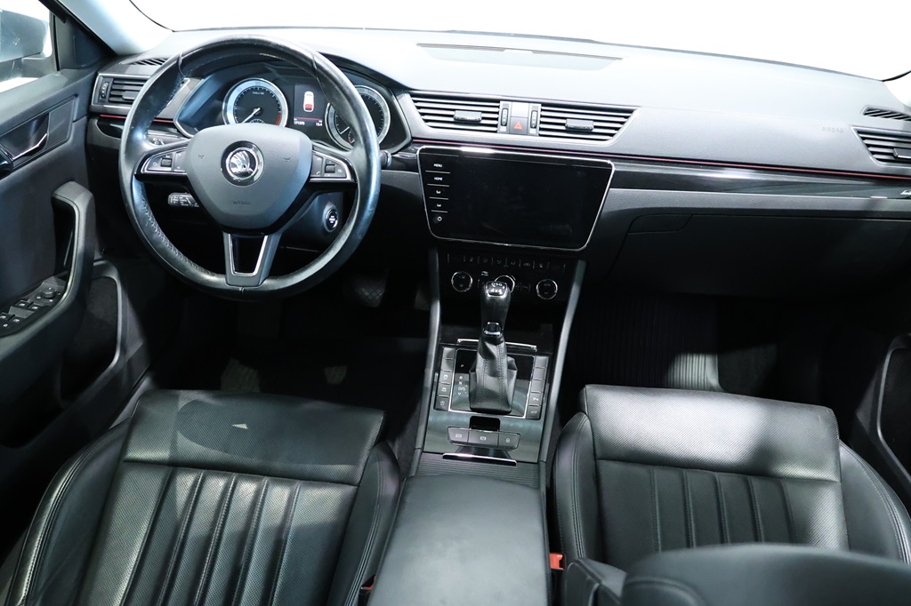 Skoda Superb Combi ZEL491