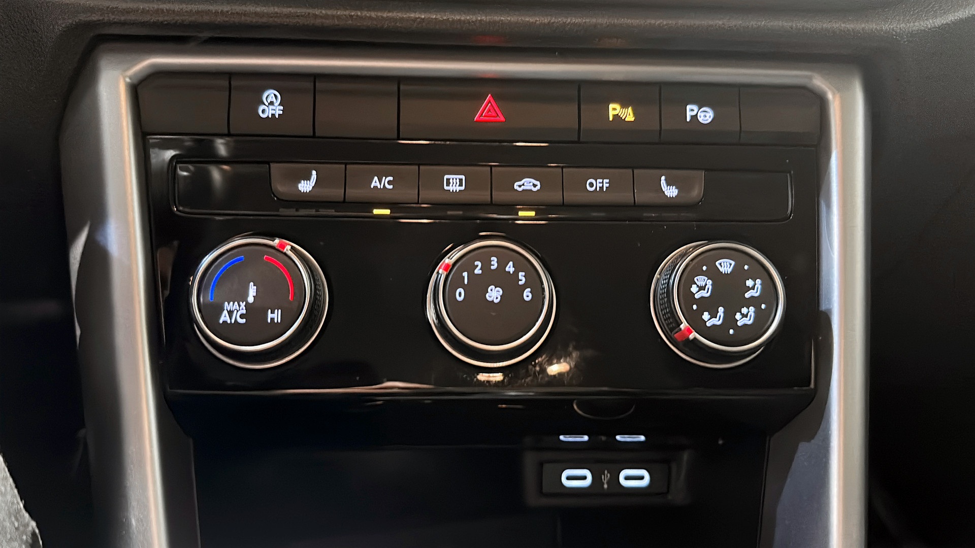 Volkswagen T-Roc ZEW00U