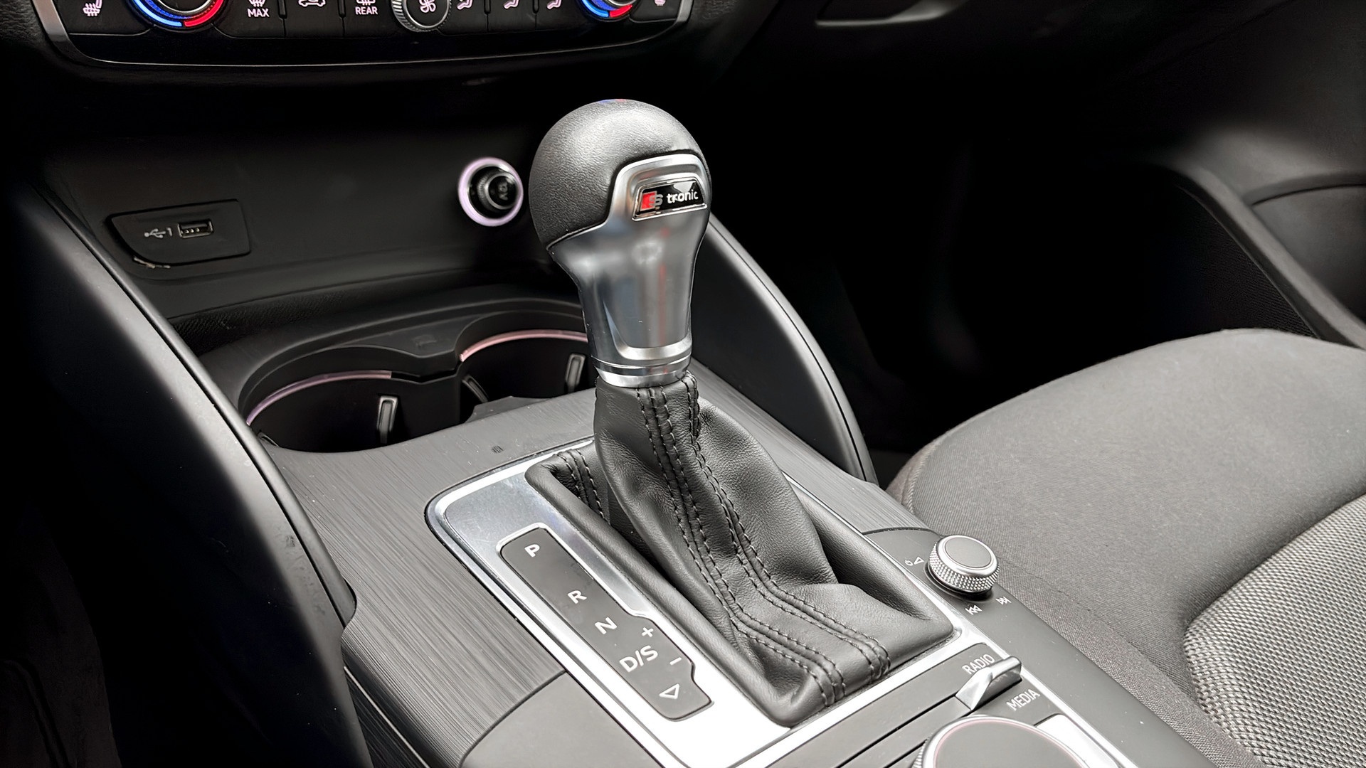 Audi A3 Sportback ZGC211