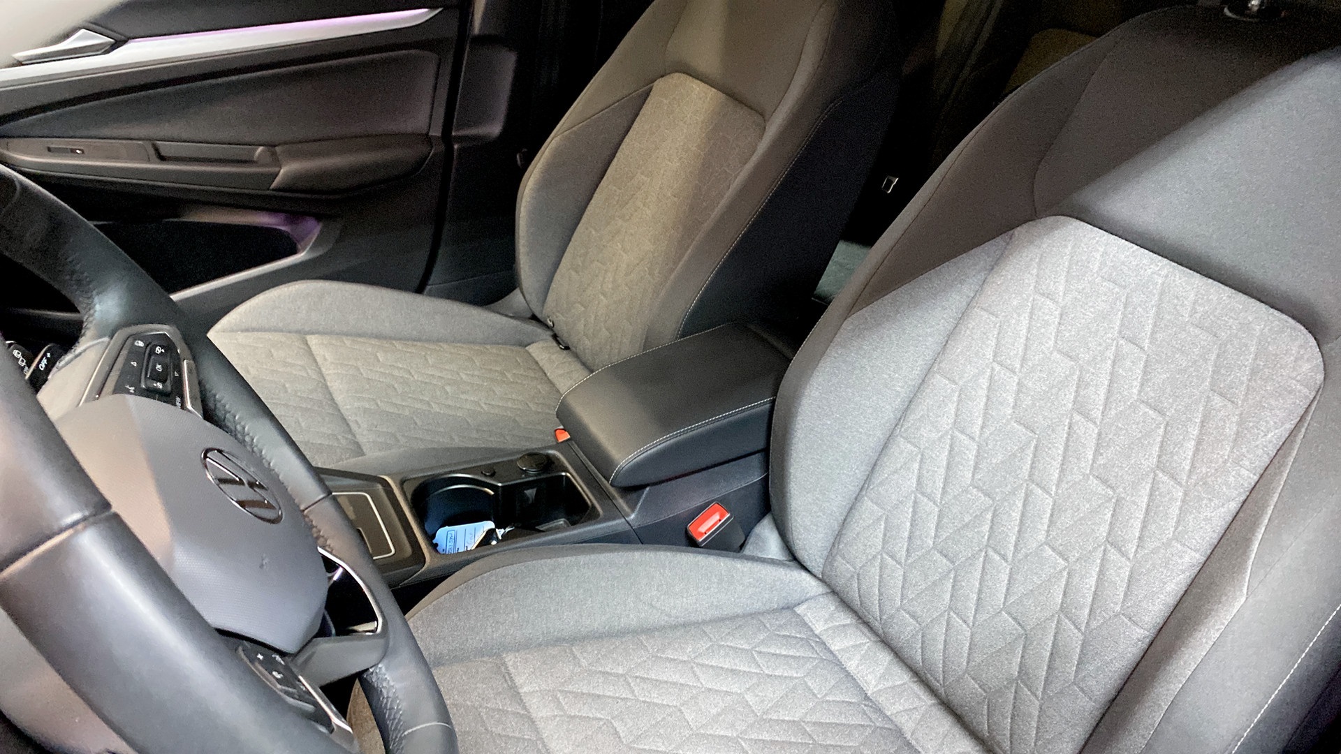 Volkswagen Golf ZHJ54W