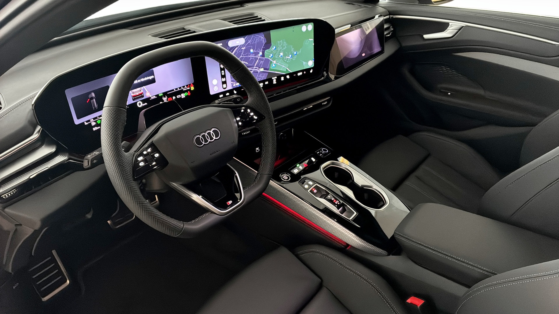 Audi A6 Avant ZHL54Y