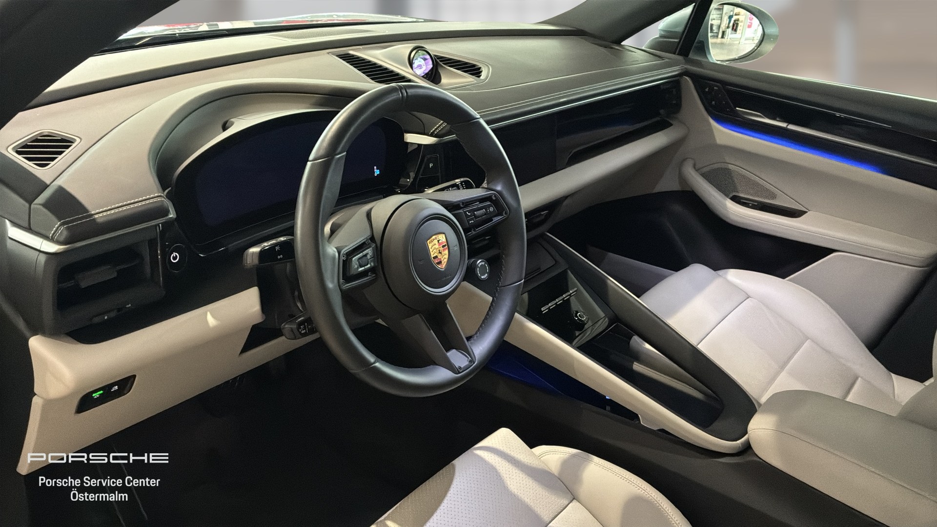 Porsche Macan ZJA711