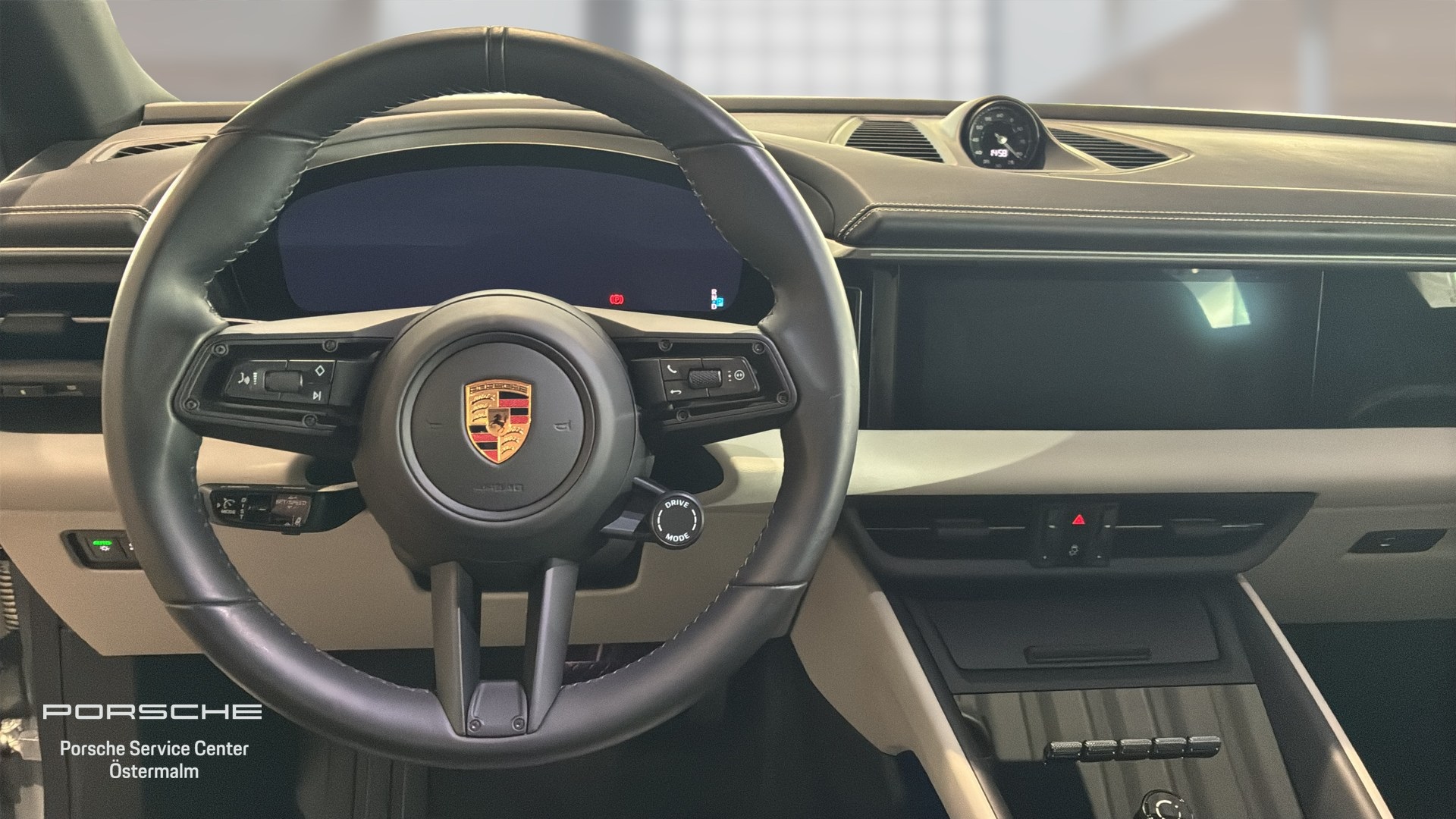Porsche Macan ZJA711