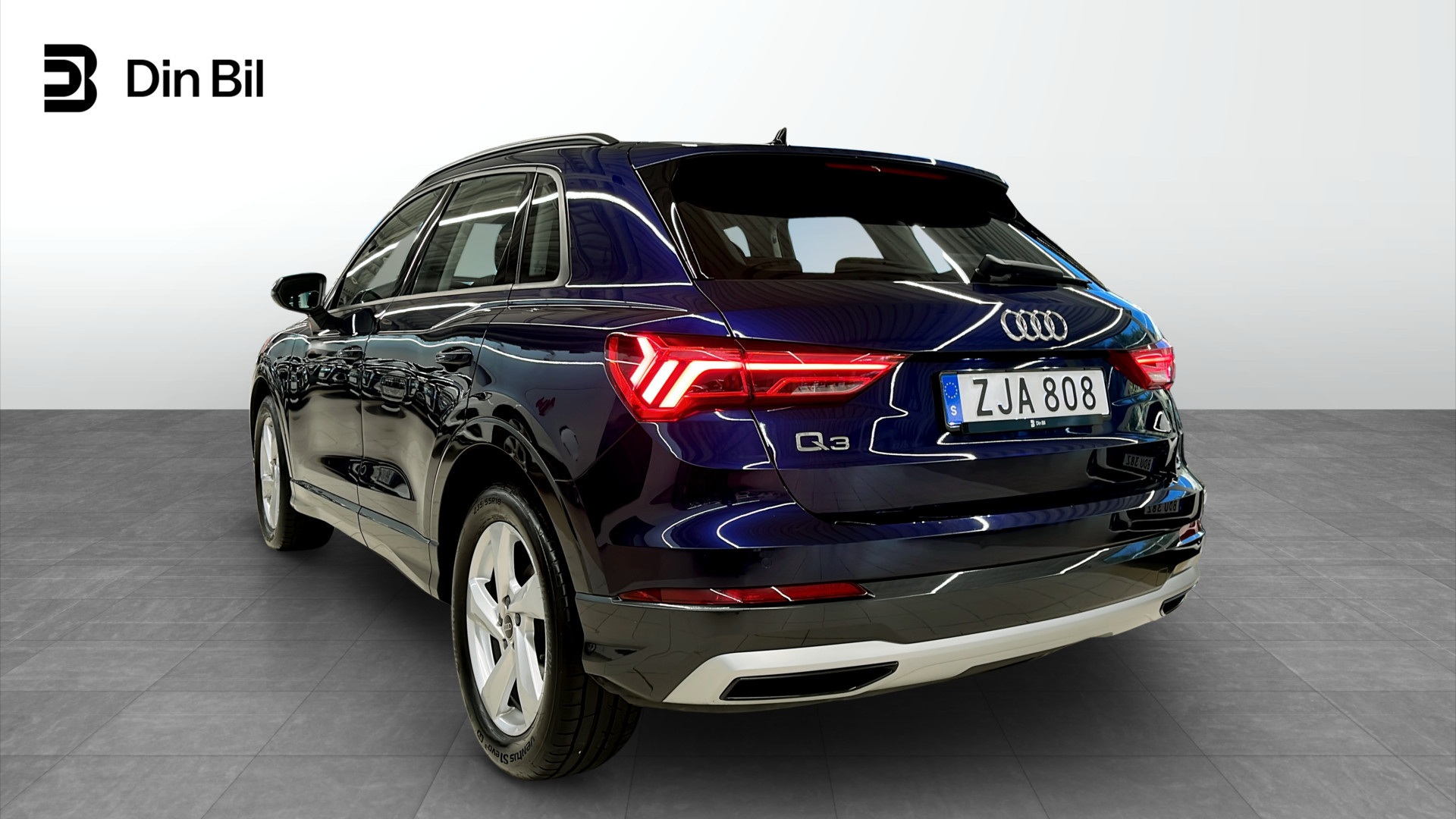 Audi Q3 ZJA808
