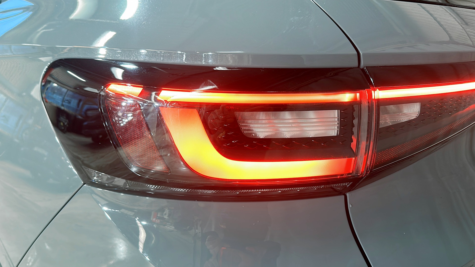 Volkswagen ID.4 ZJC16P