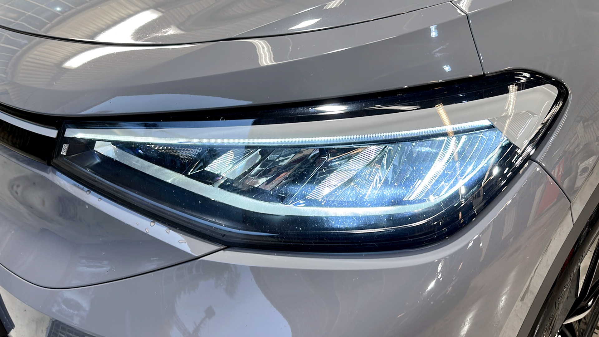 Volkswagen ID.4 ZJC16P