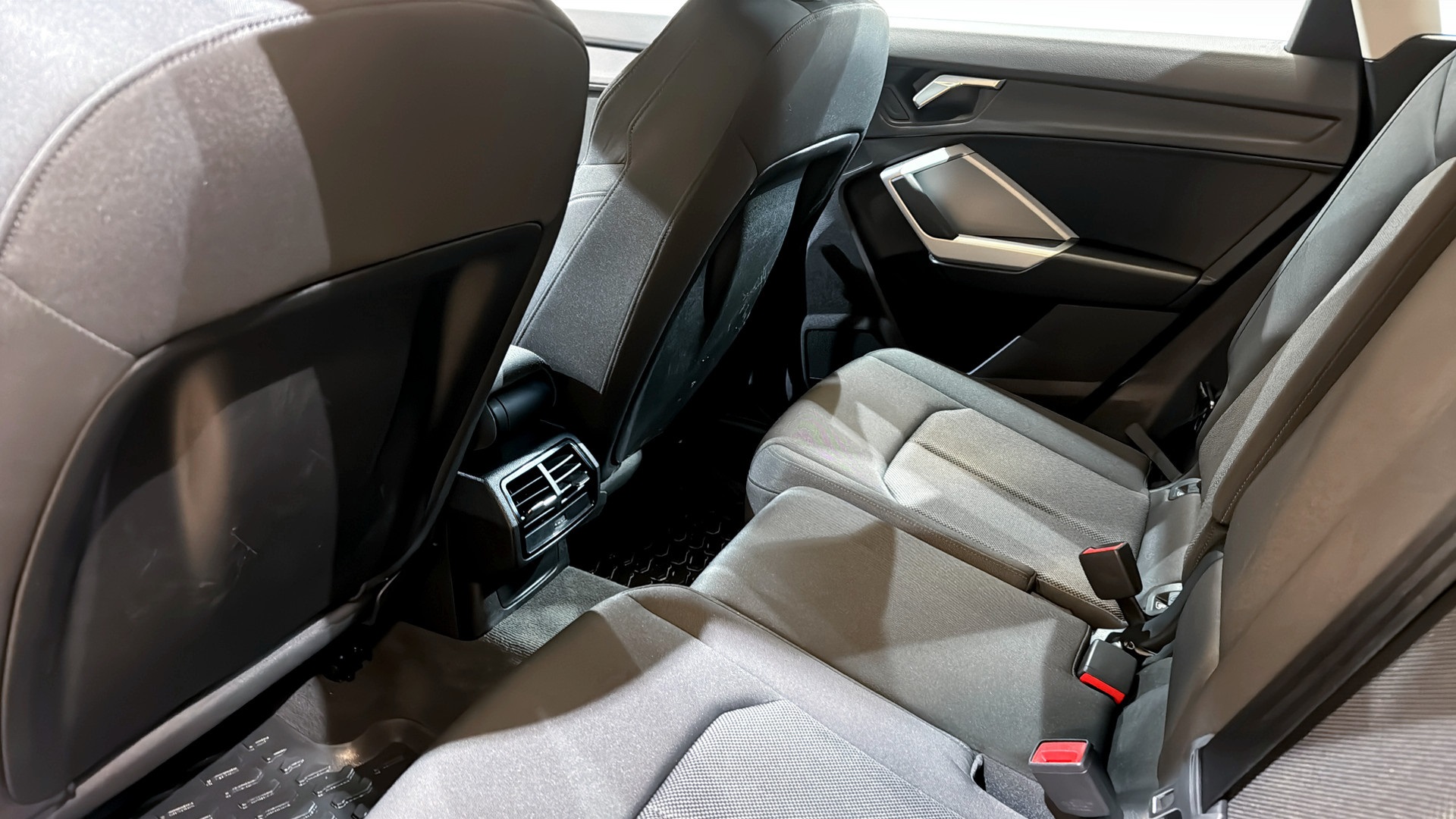Audi Q3 ZJM710