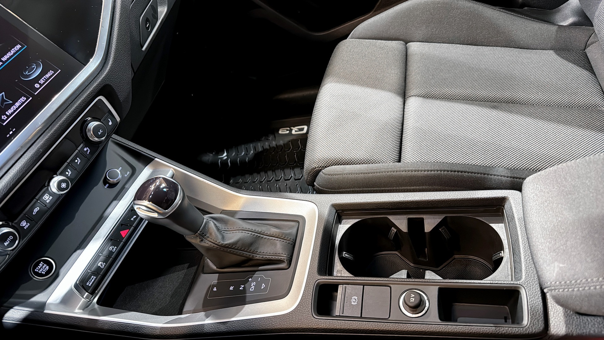 Audi Q3 ZJM710