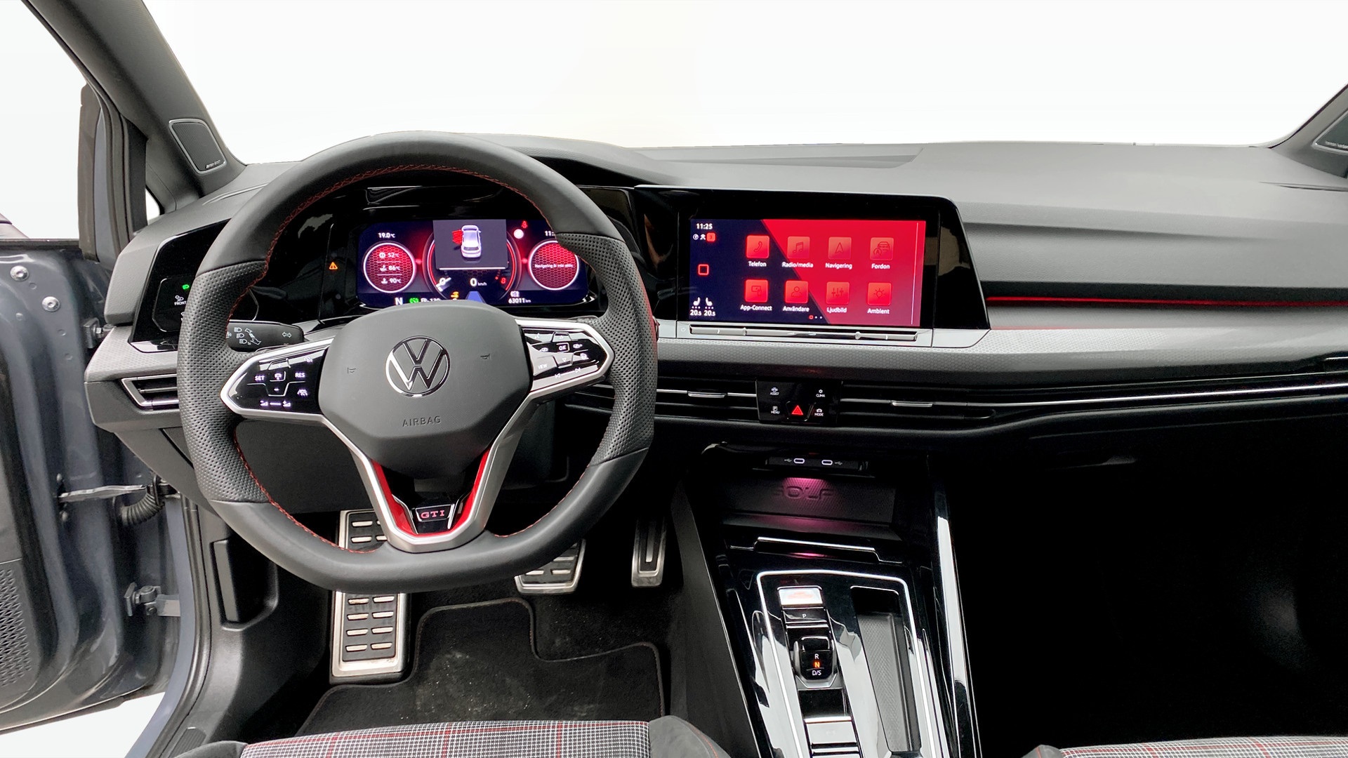 Volkswagen Golf GTI ZJU70M