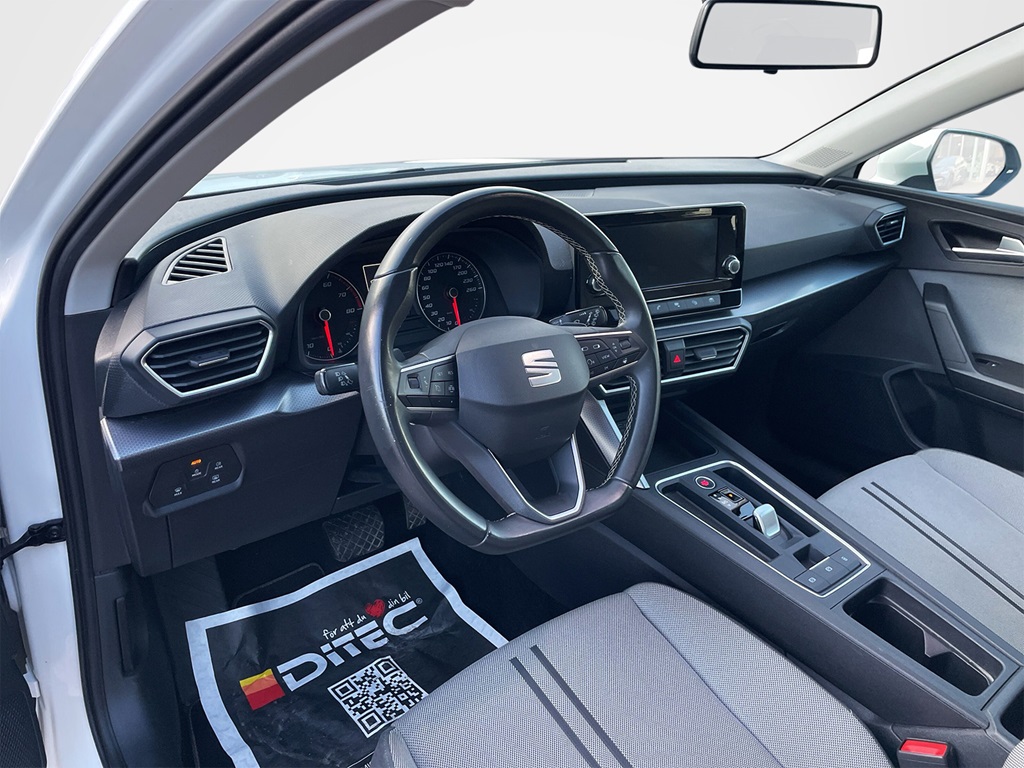 SEAT Leon ZJY212