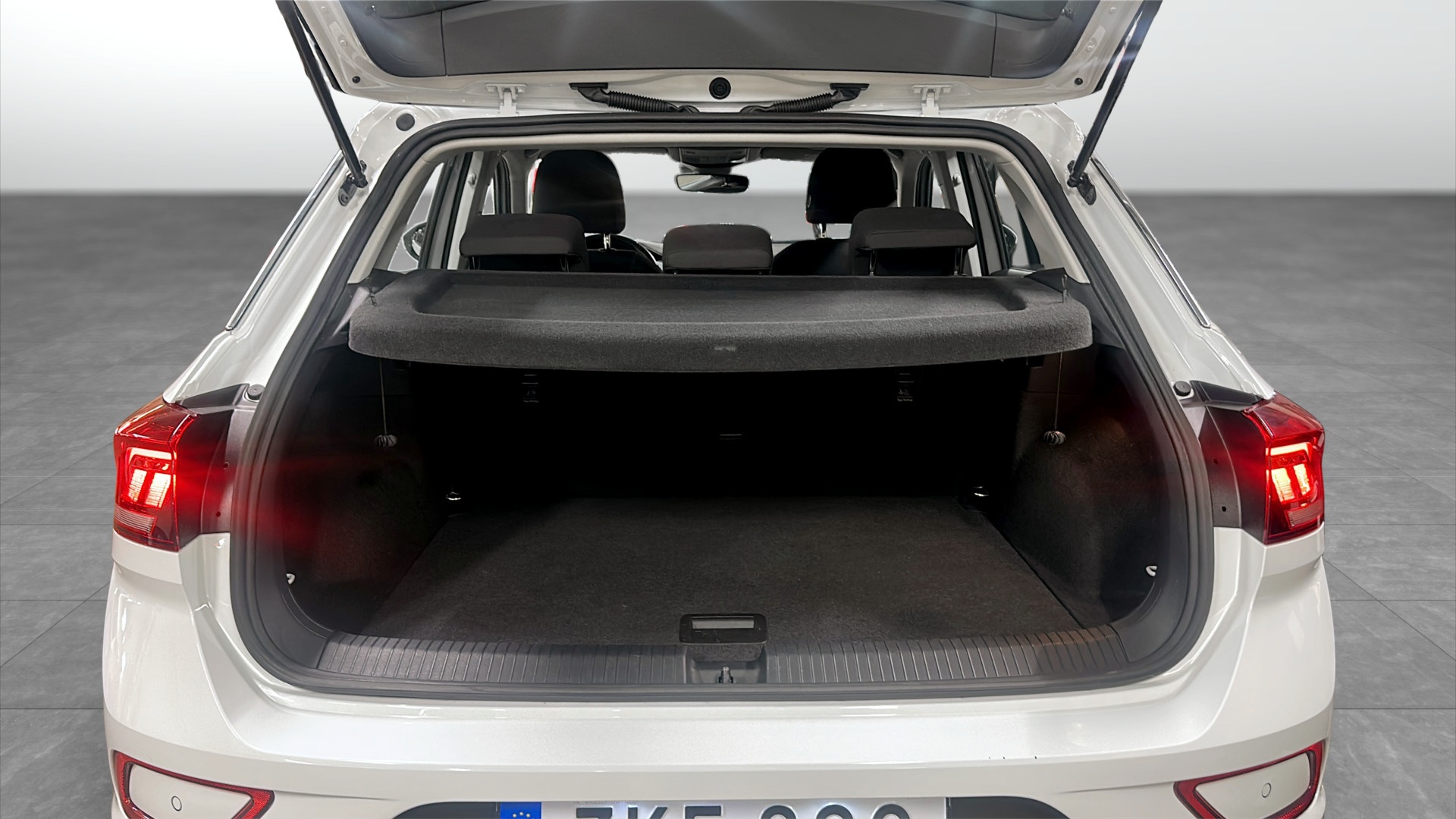 Volkswagen T-Roc ZKE82G