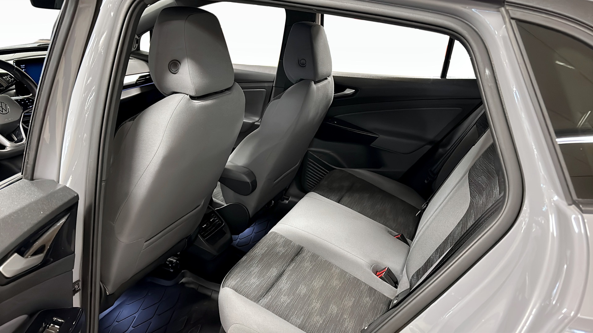 Volkswagen ID.4 ZLG16N