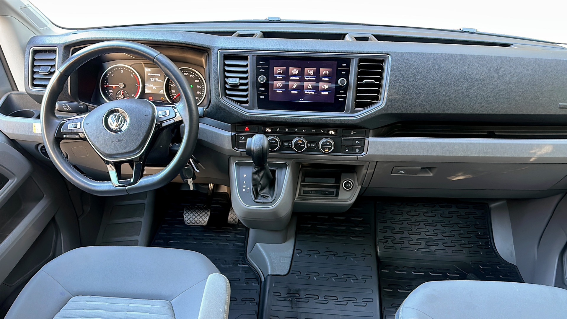 Volkswagen Grand California 680 ZNB21A