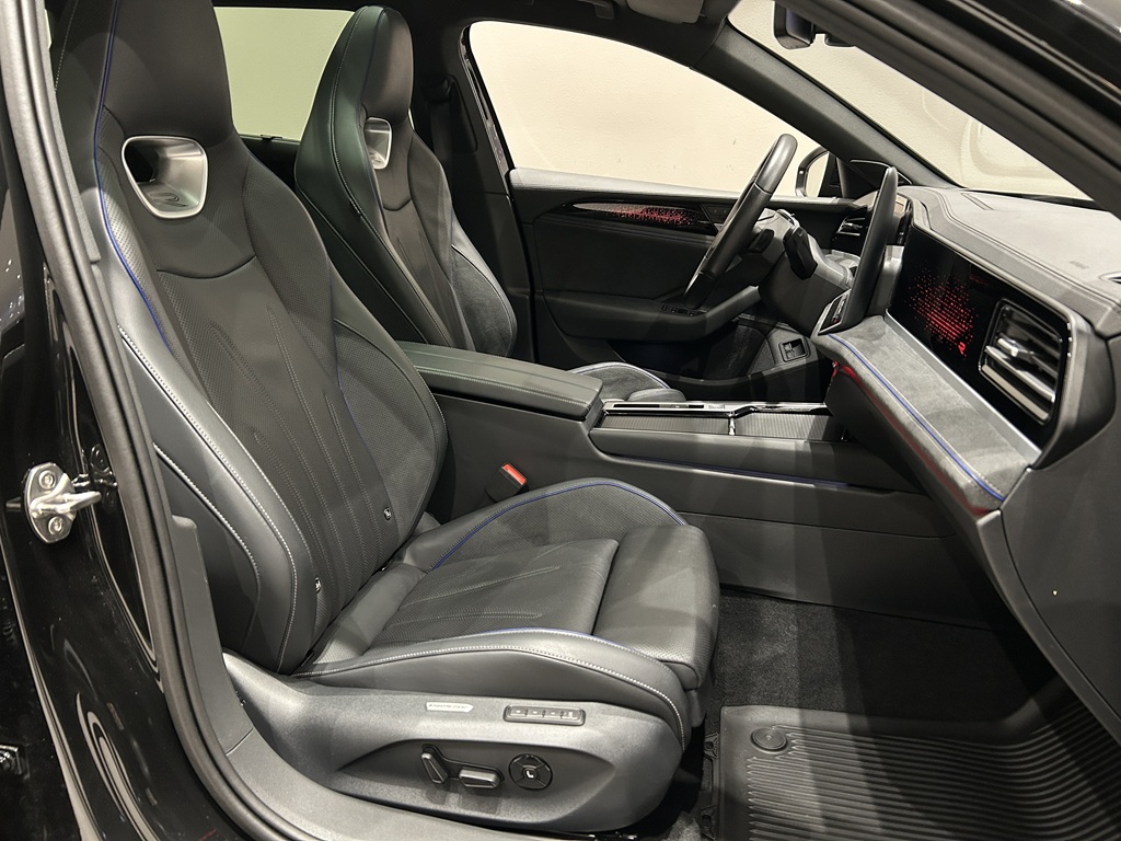 Volkswagen Passat ZNJ04S