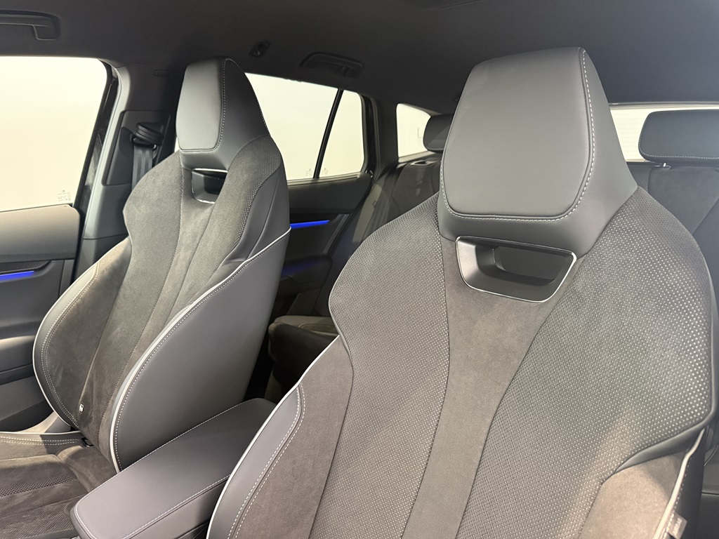 Skoda Enyaq ZNL17C