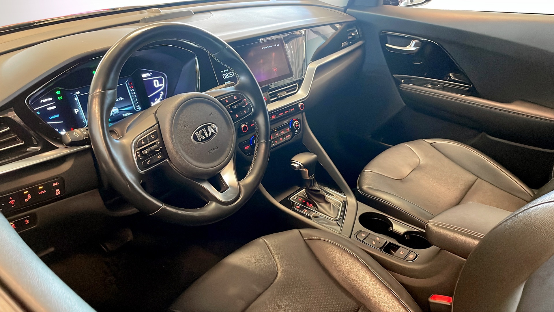 Kia Niro ZNM02S