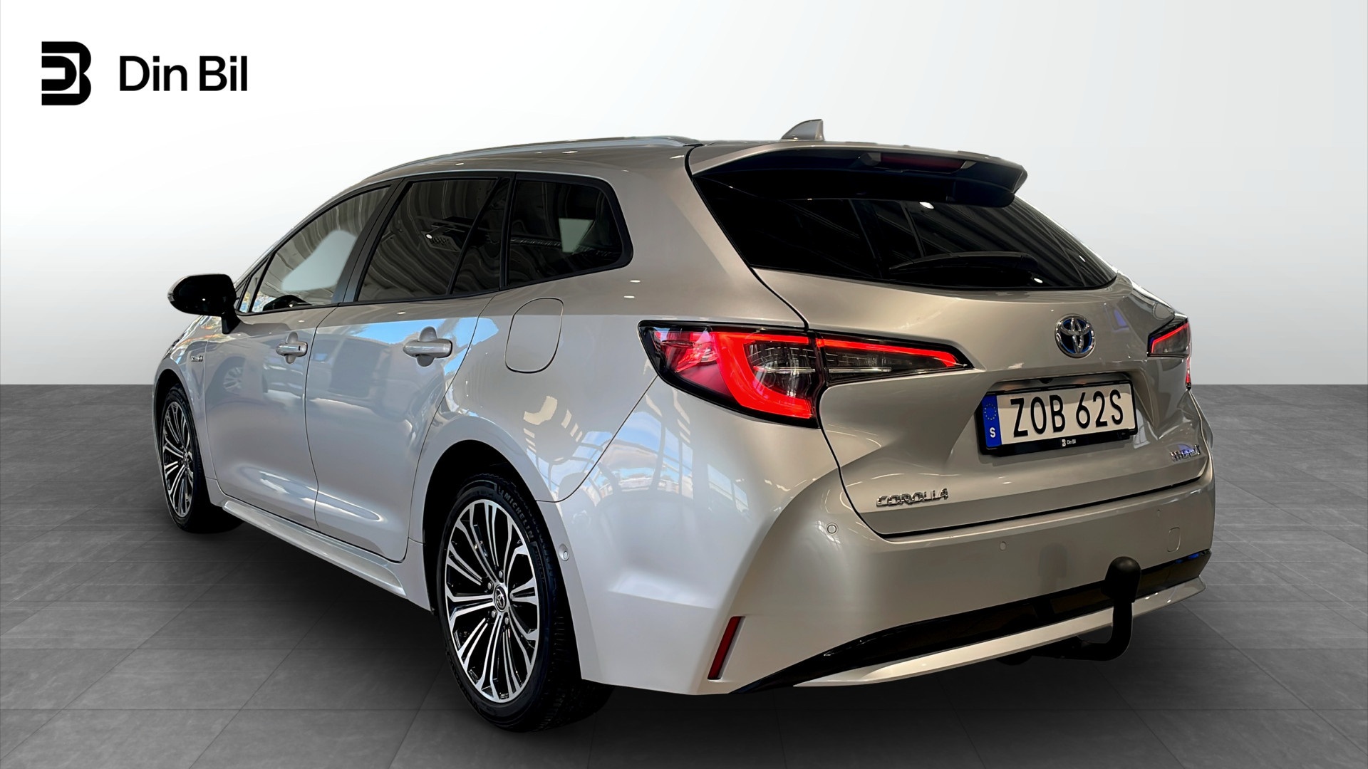Toyota Corolla ZOB62S