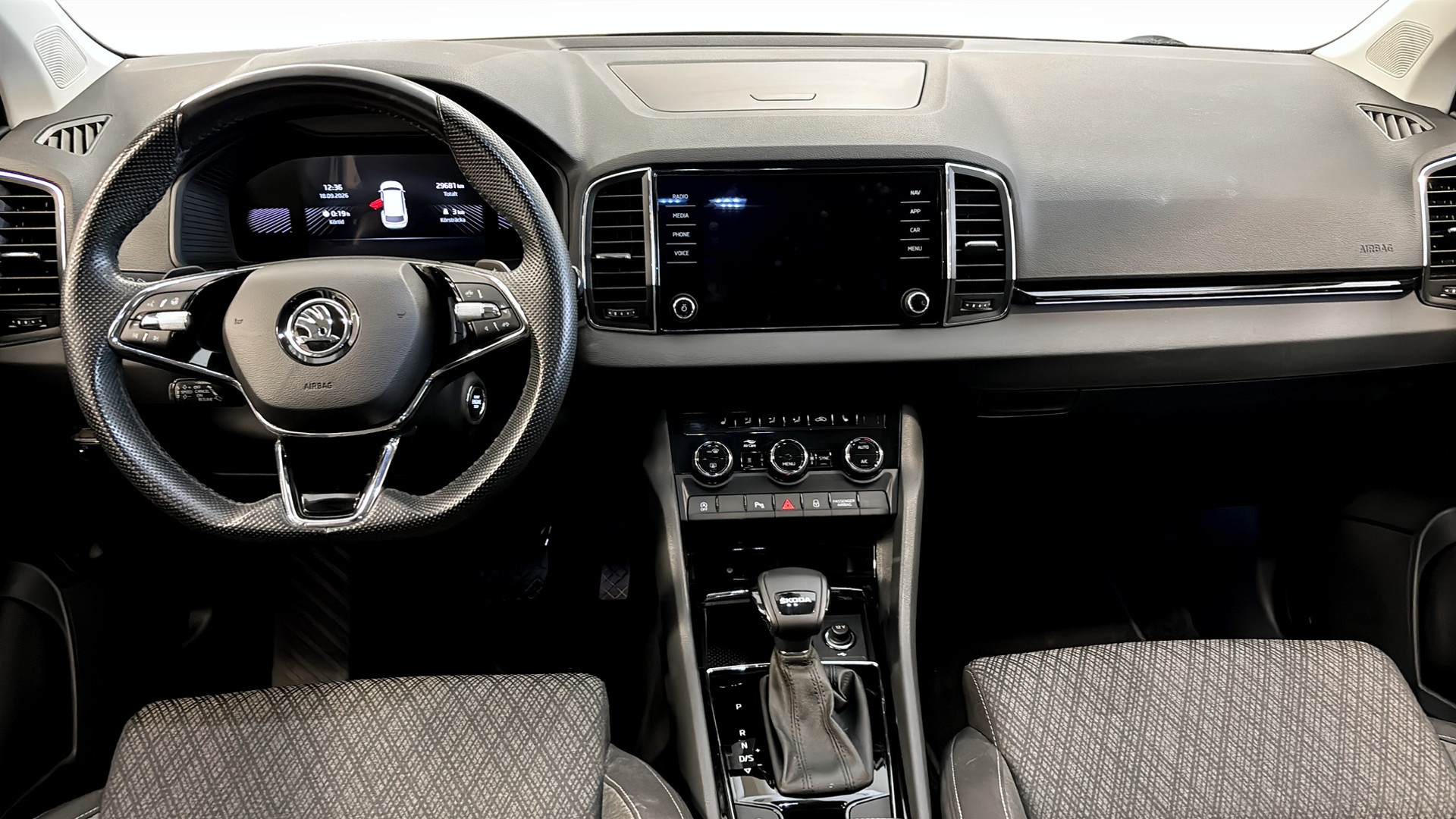Skoda Karoq ZPH546