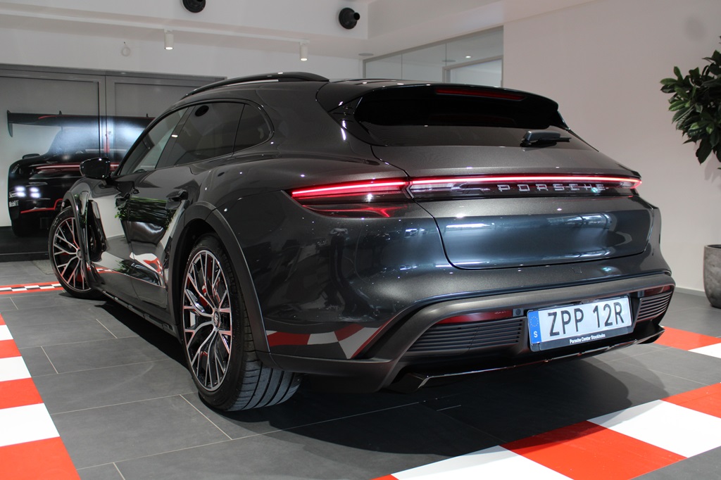 Porsche Taycan ZPP12R