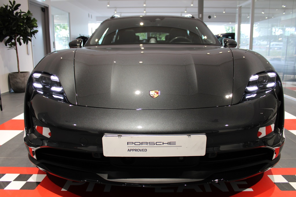 Porsche Taycan ZPP12R