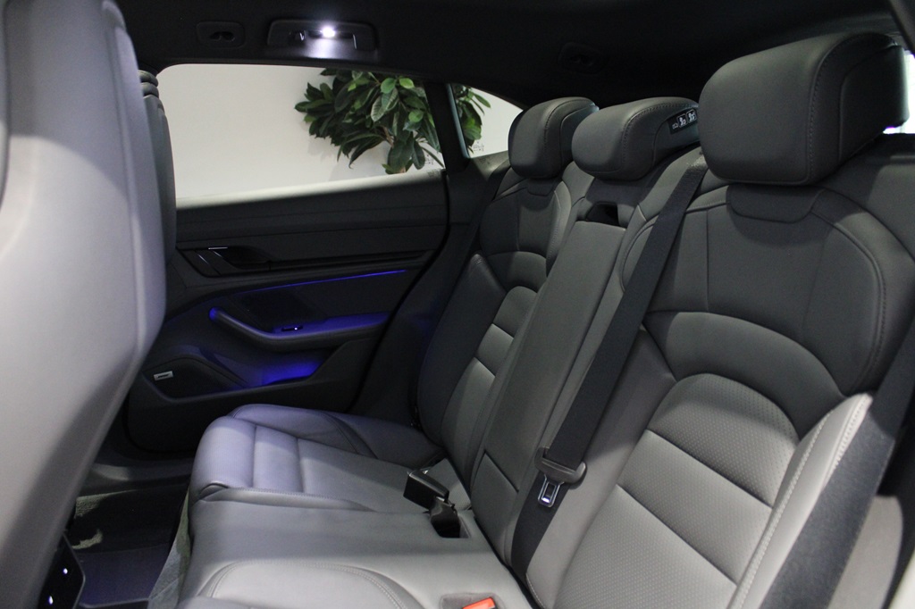 Porsche Taycan ZPP12R