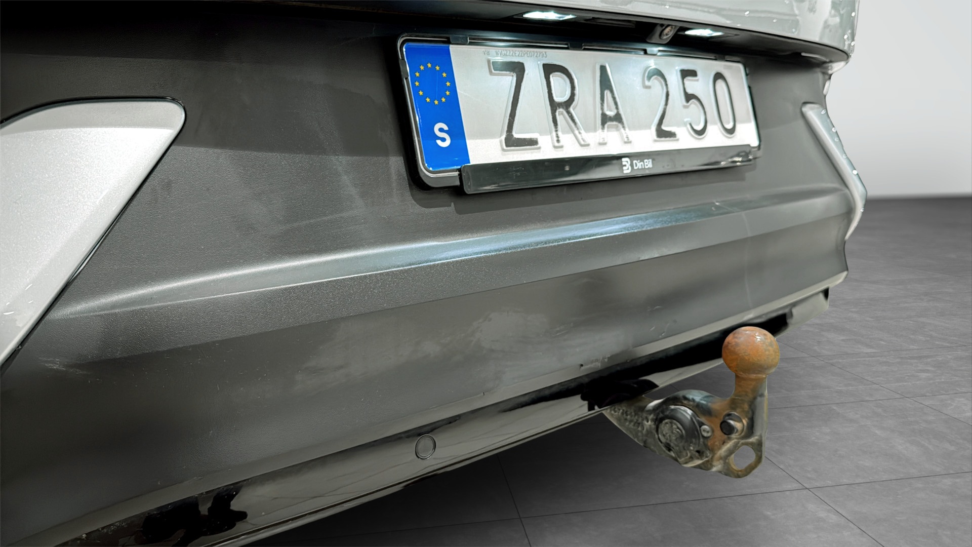 Volkswagen ID.4 ZRA250