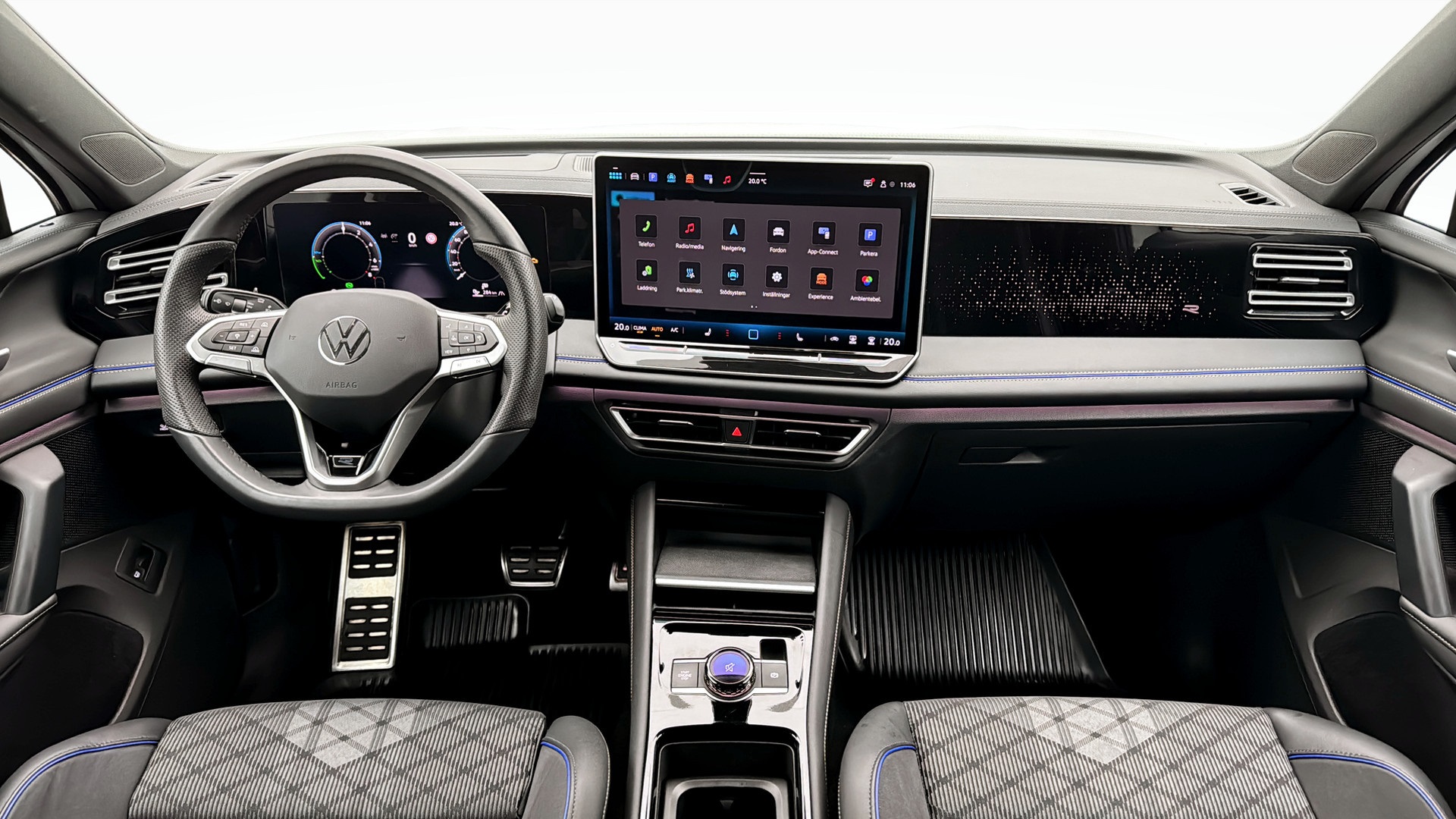Volkswagen Tiguan ZRA68A